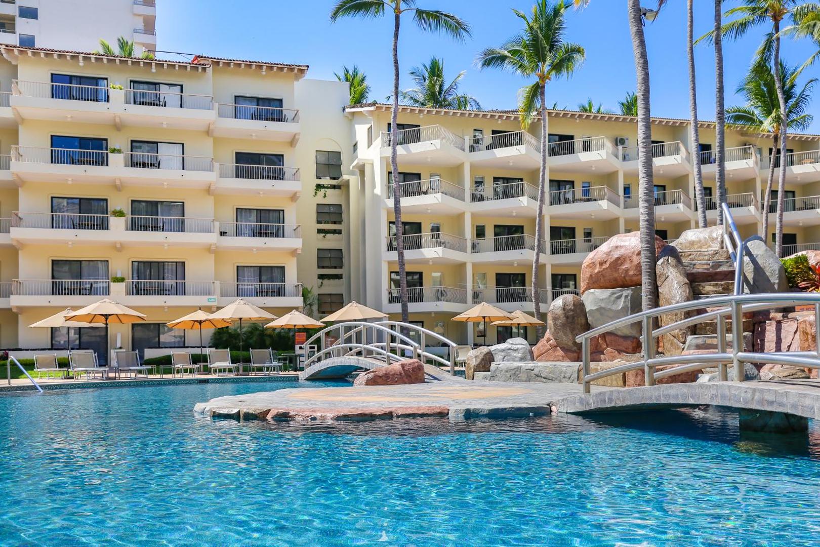 Villa del Palmar Beach Resort & Spa