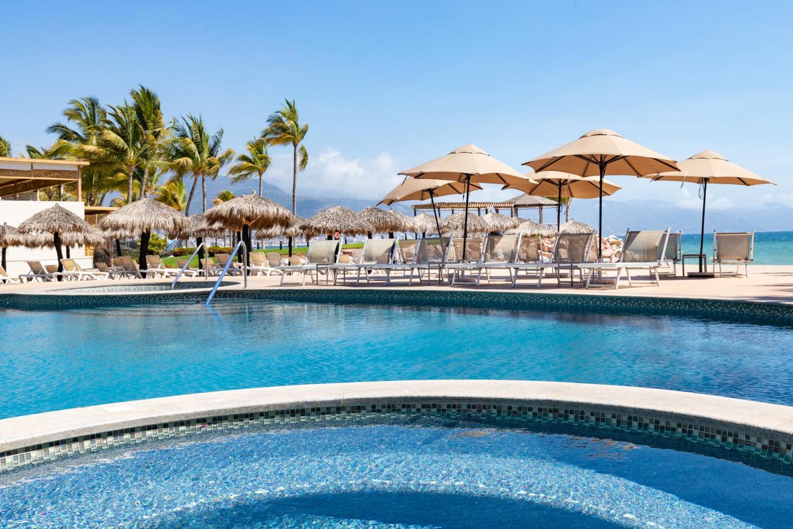 Villa del Palmar Beach Resort & Spa