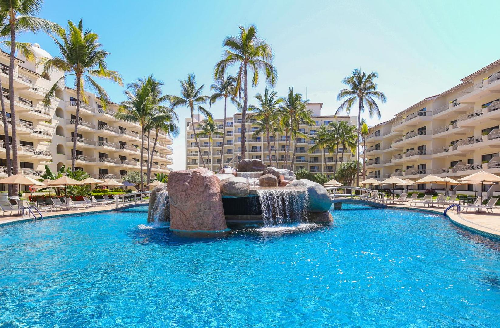 Villa del Palmar Beach Resort & Spa