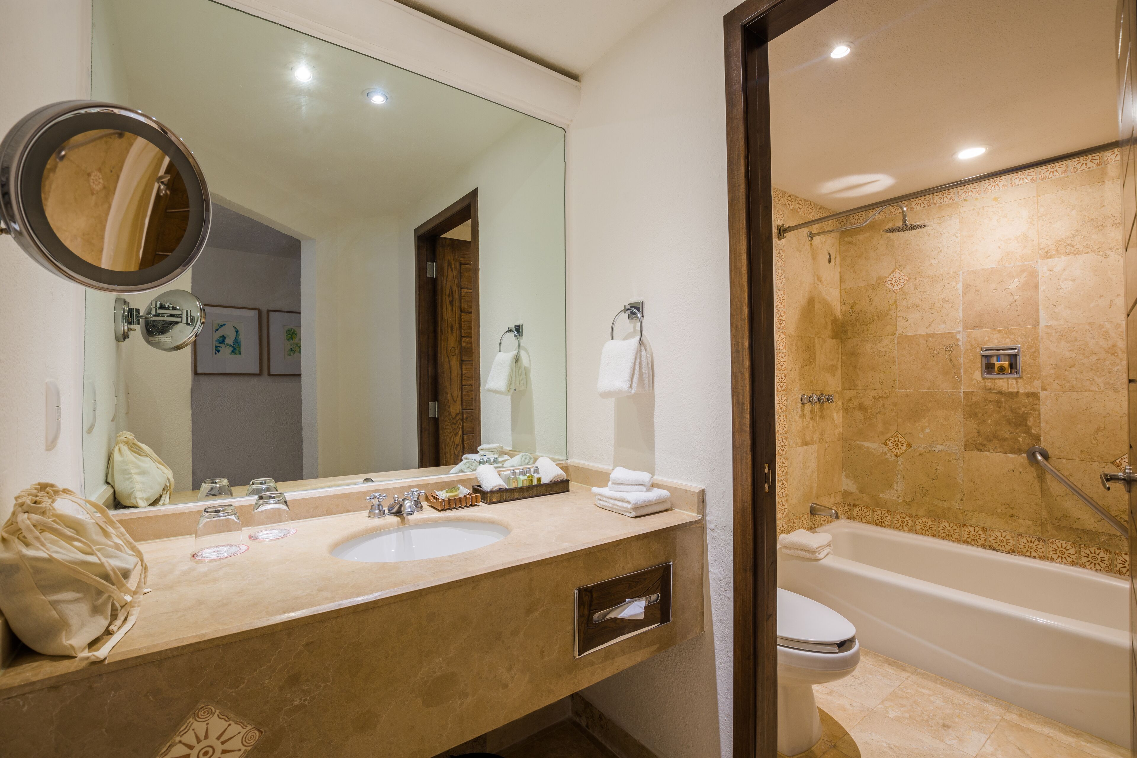Villa Premiere Boutique Hotel & Romantic Getaway