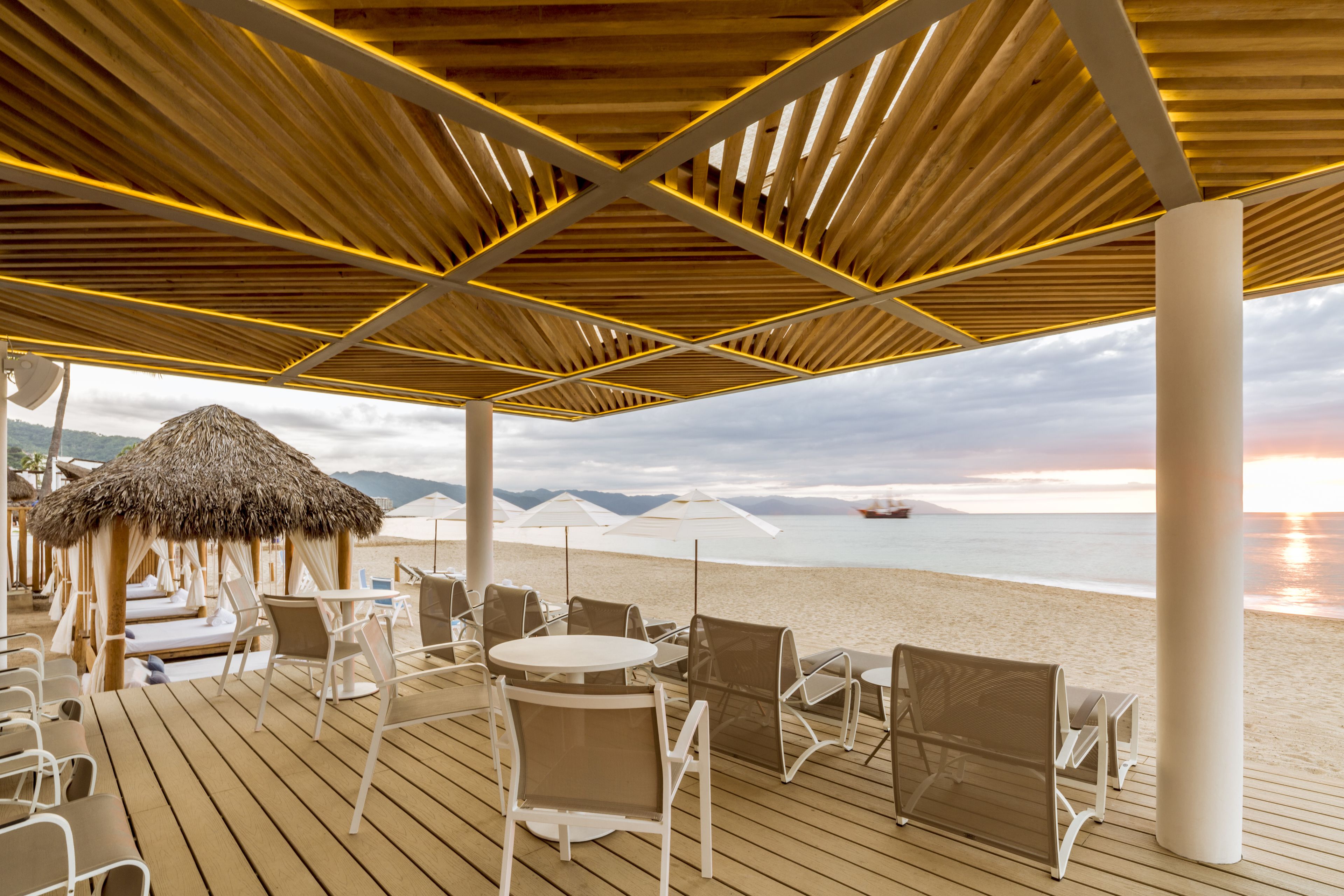 Villa Premiere Boutique Hotel & Romantic Getaway