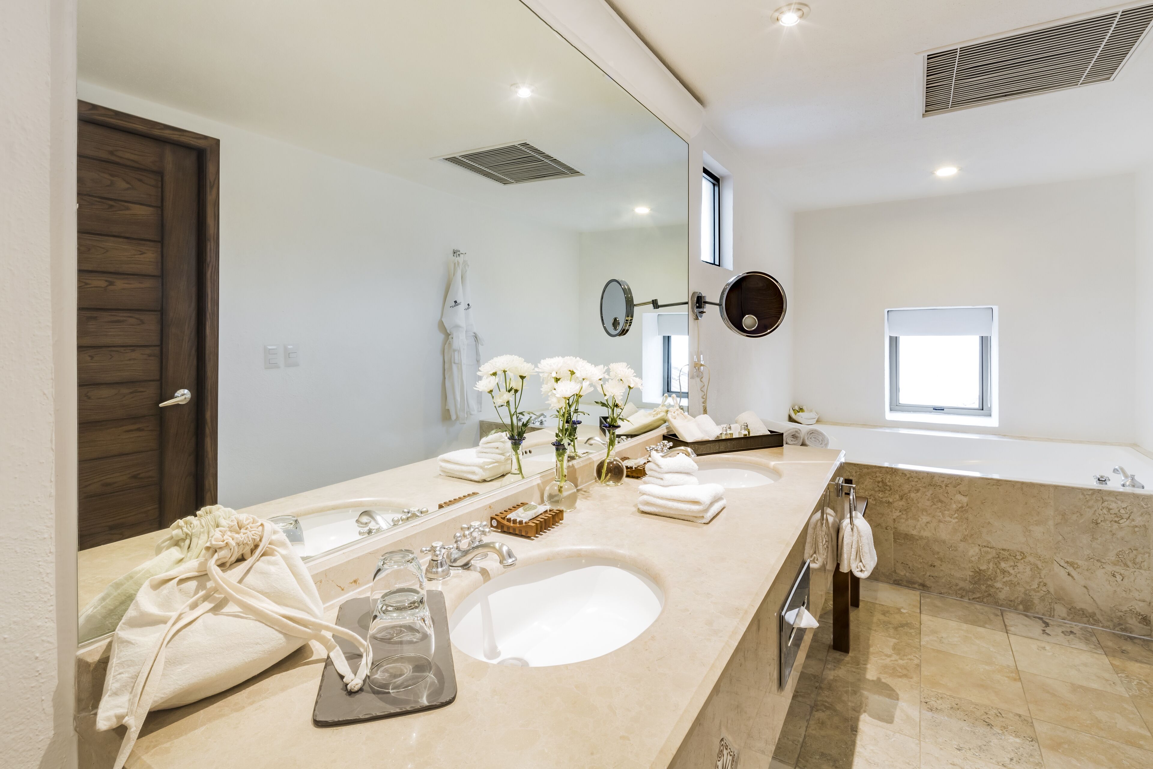 Villa Premiere Boutique Hotel & Romantic Getaway