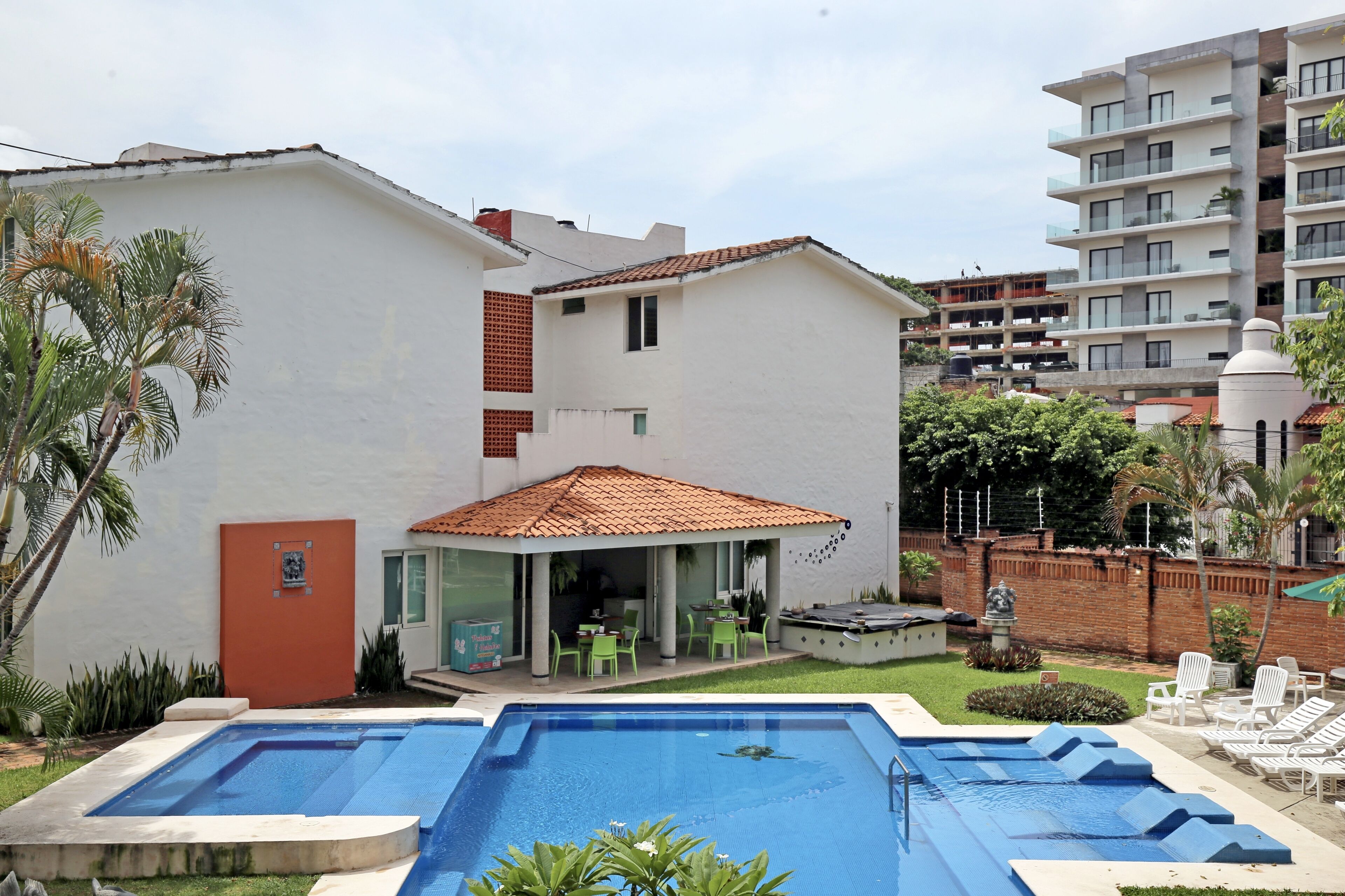 Zenharmony Suites
