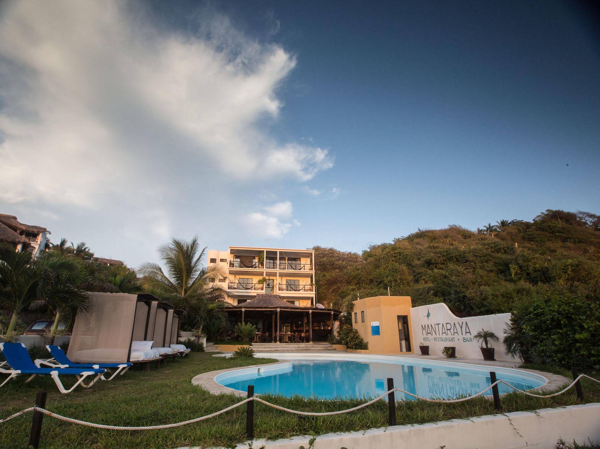 Manta Raya Hotel