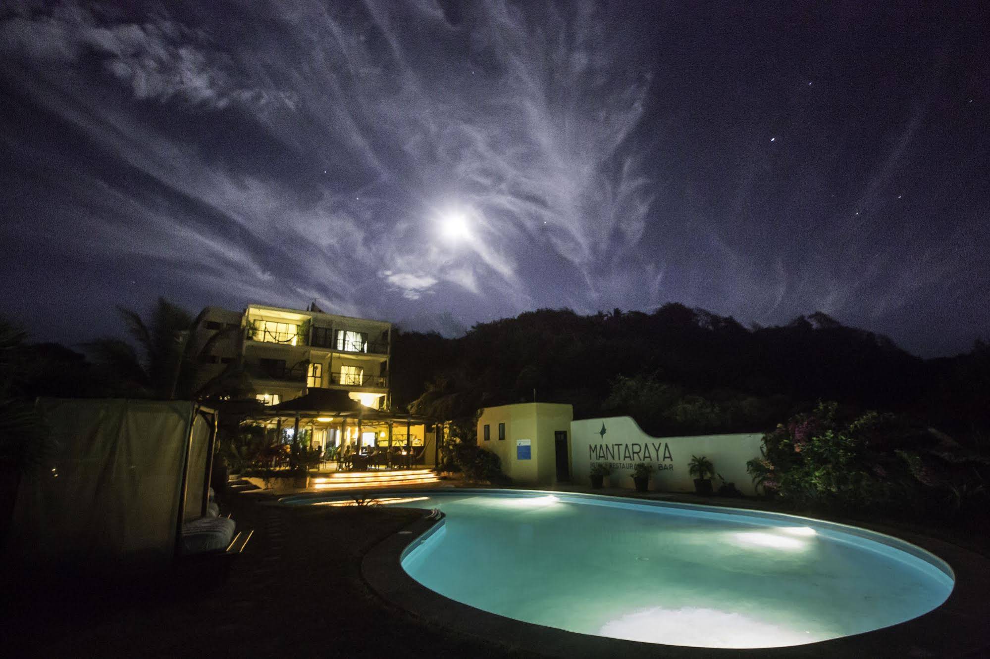 Manta Raya Hotel