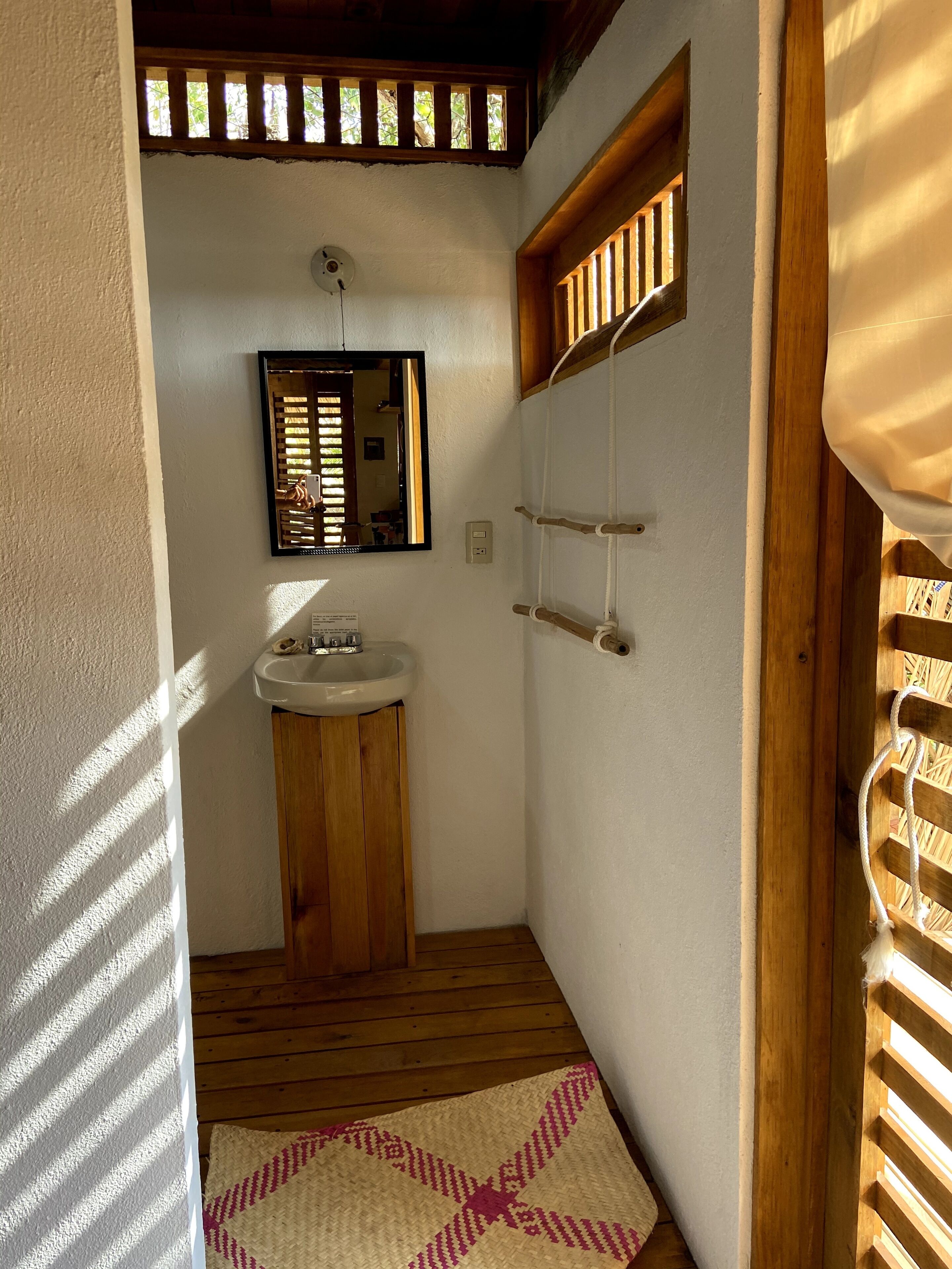 Mixtli Ecohouse