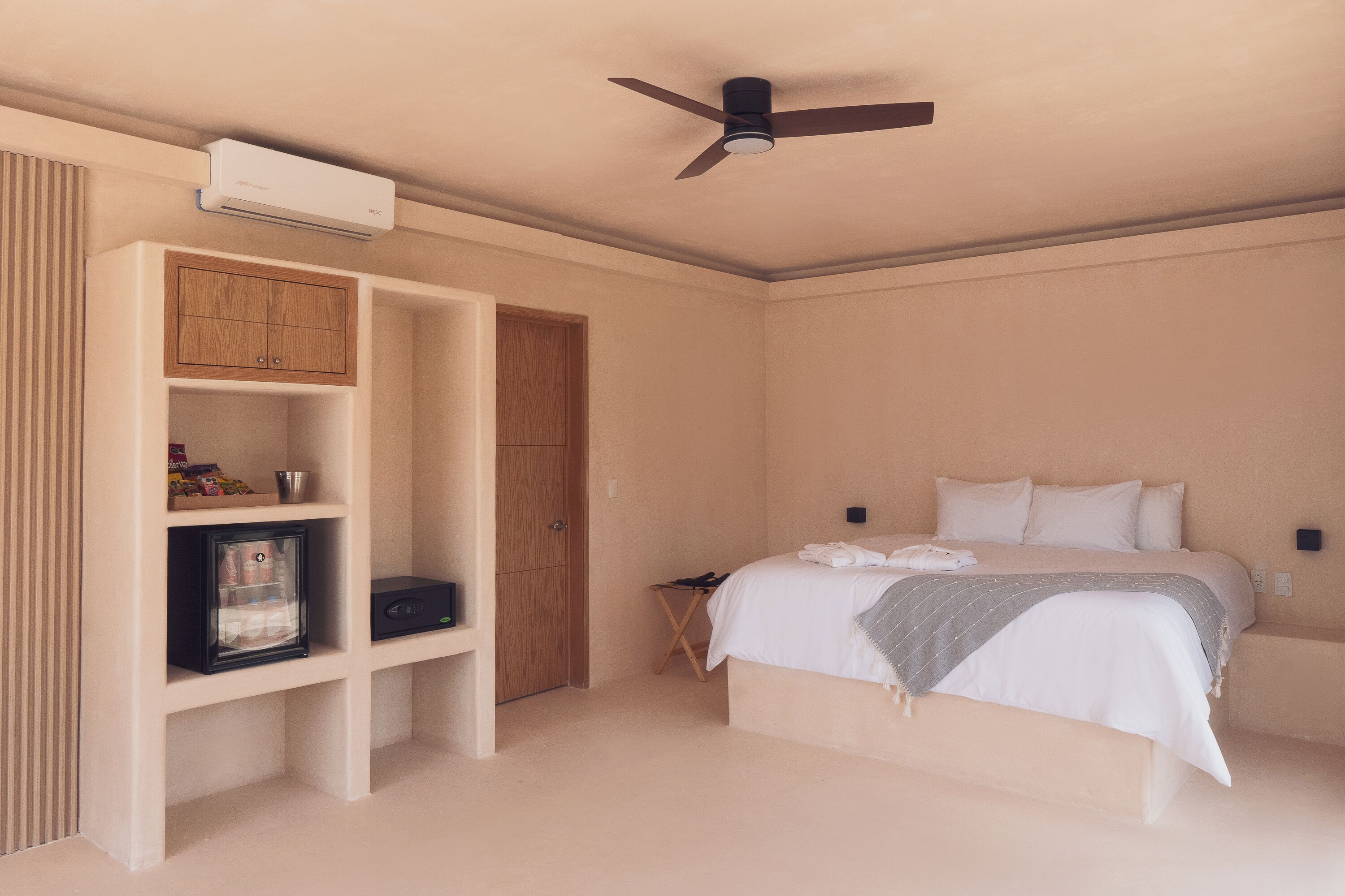 Xeno Hotel Boutique