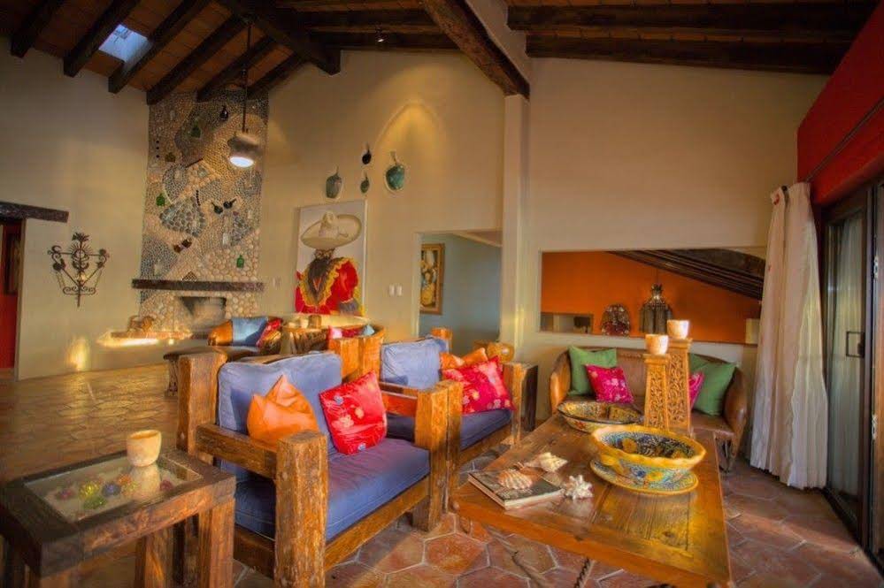 Casa Kestos Estate