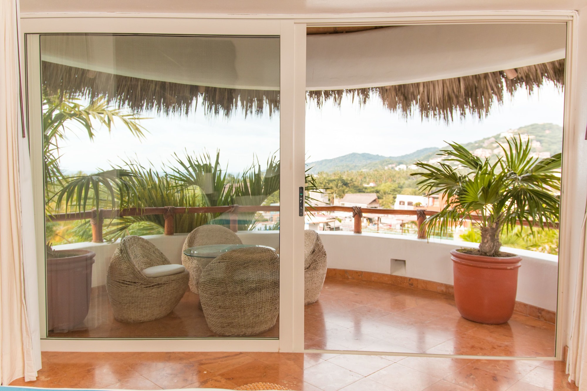 Mi Otra Casa