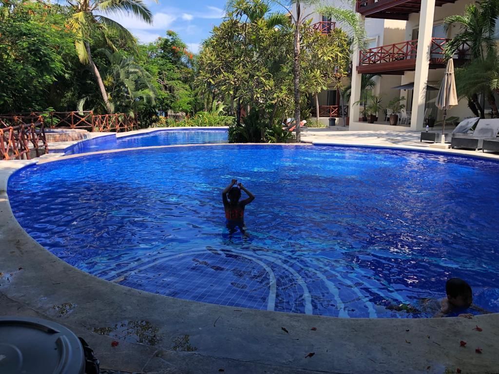 Pajaro De Fuego Pool & Terrace