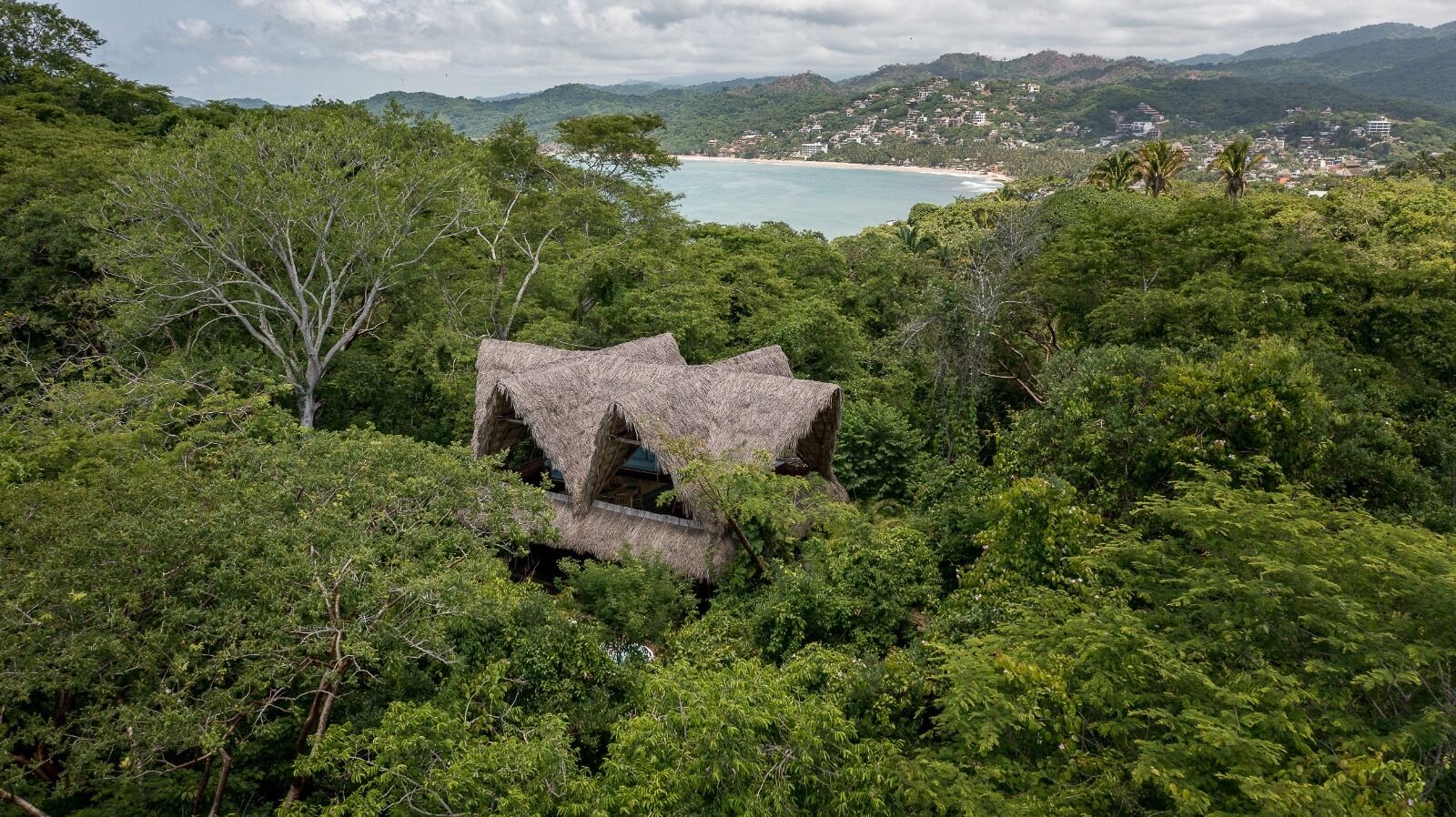 Tokipa at Punta Sayulita