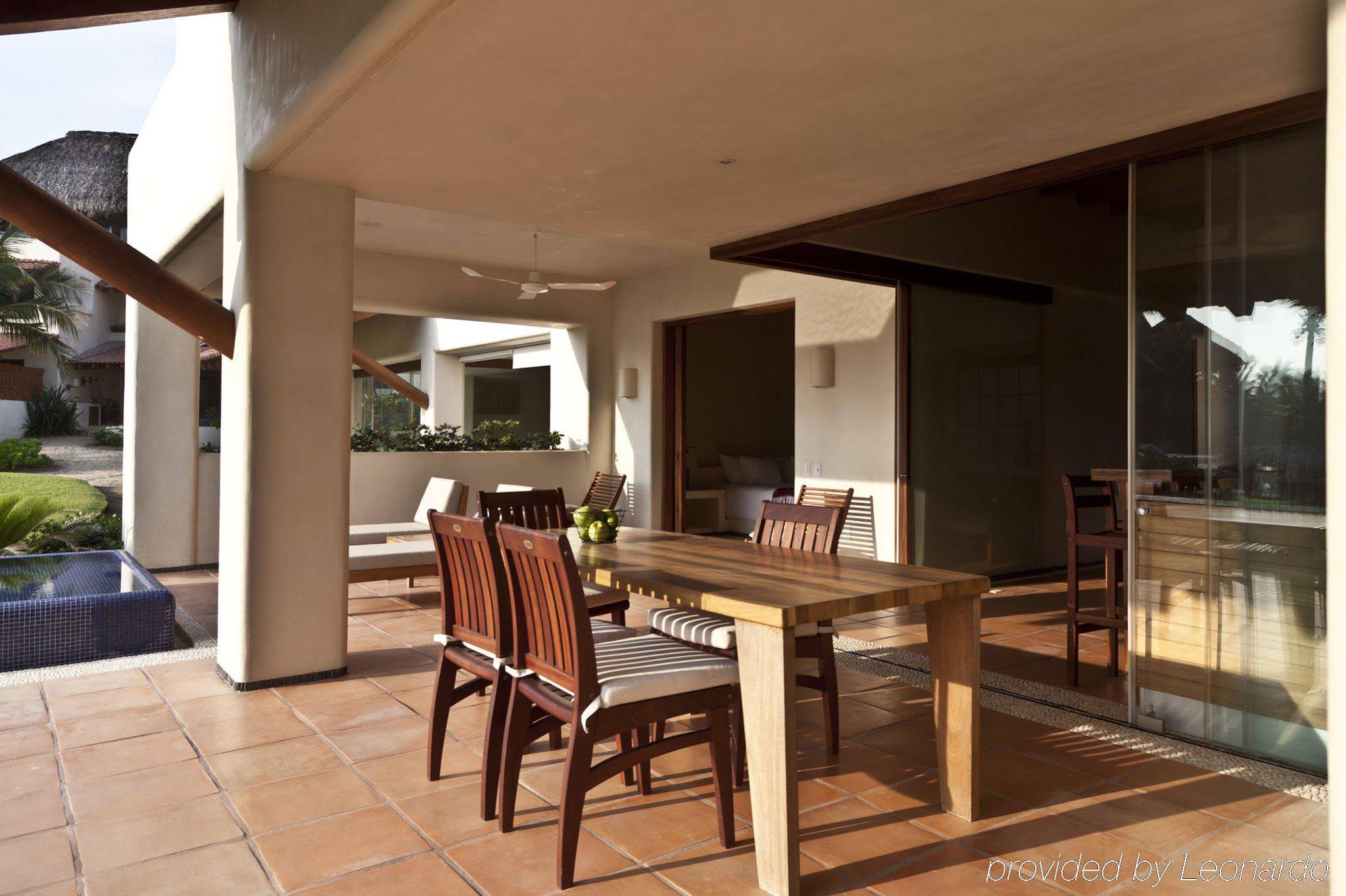 Las Palmas Luxury Villas