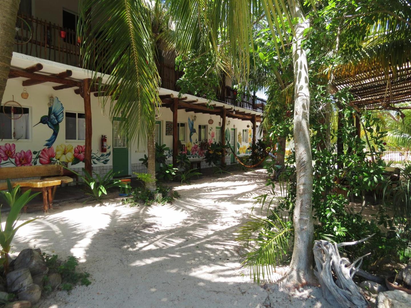 Art Maya Rooms