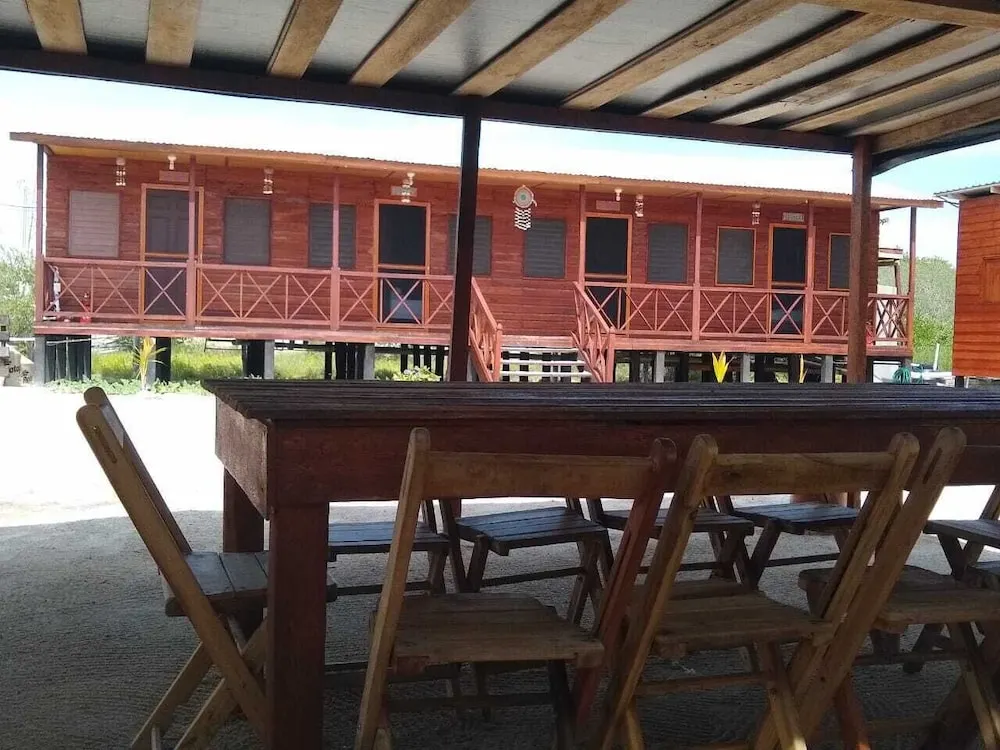 Eco-Cabanas Jami & Jam