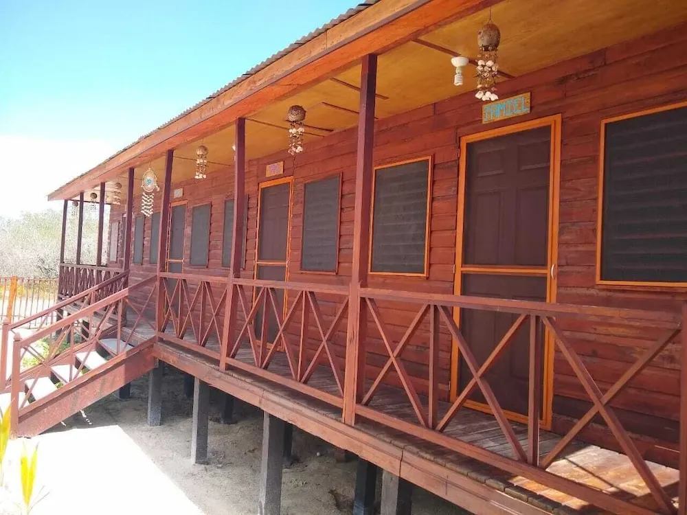 Eco-Cabanas Jami & Jam