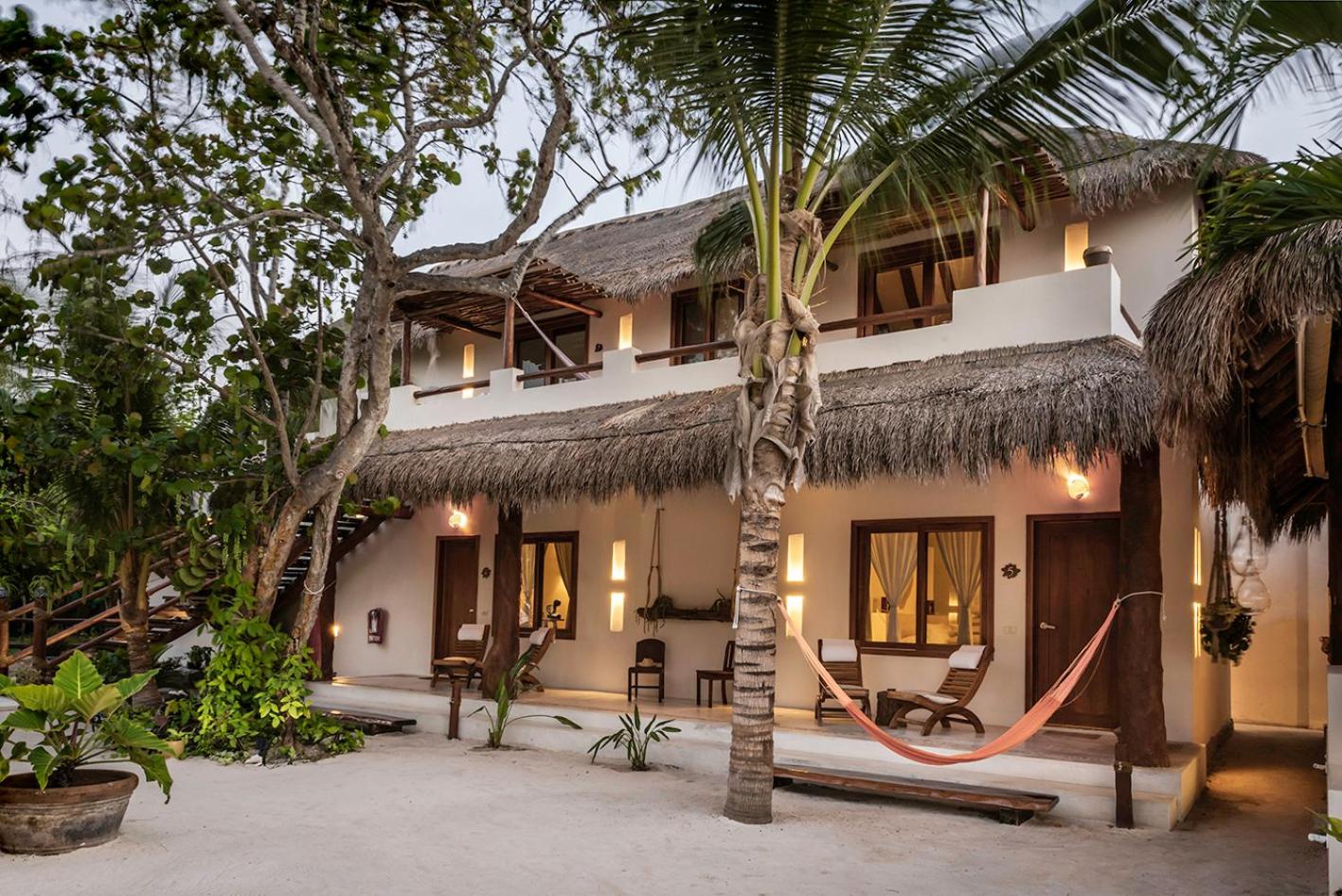 Tierra Del Mar Hotel