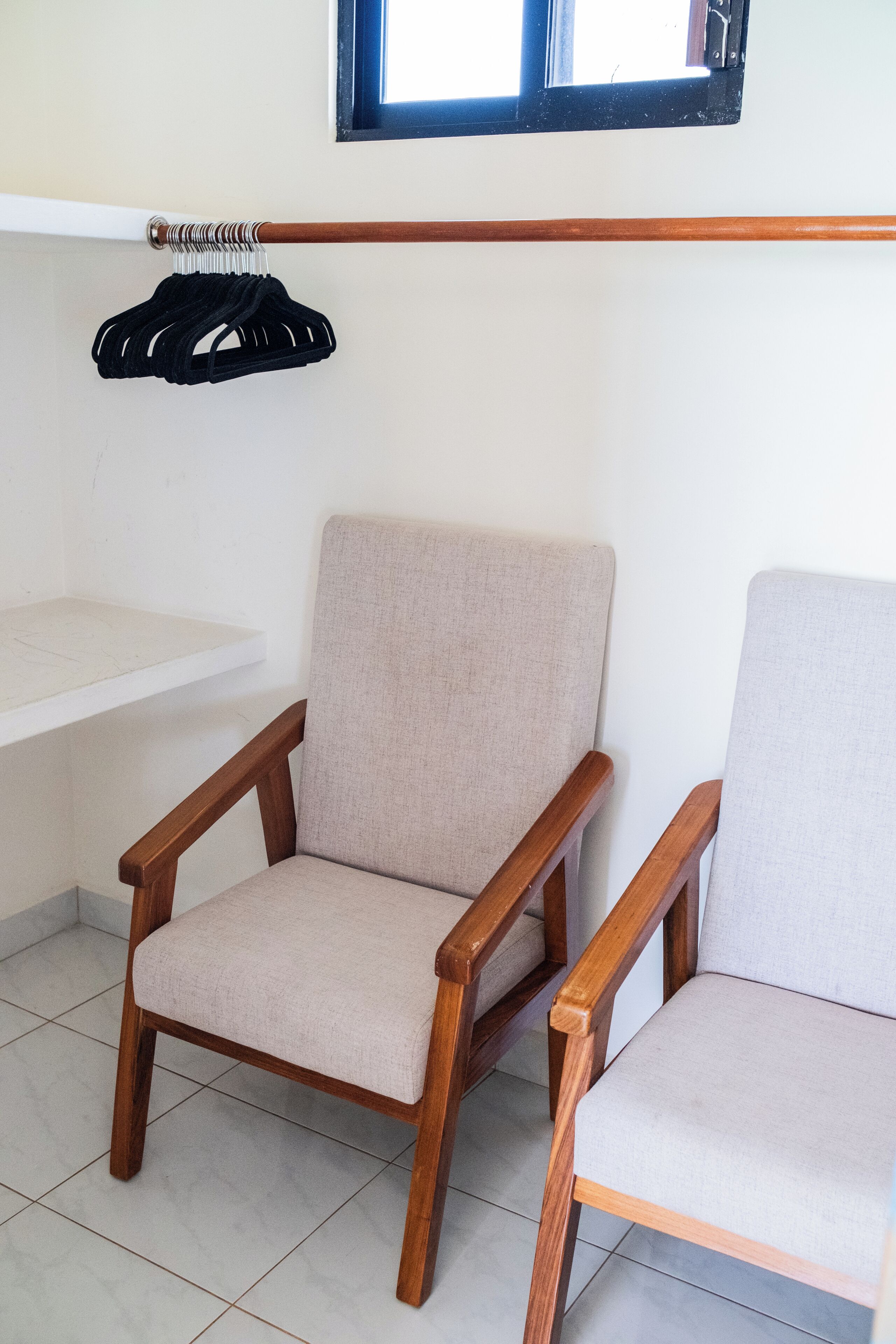 Chichis and Charlies