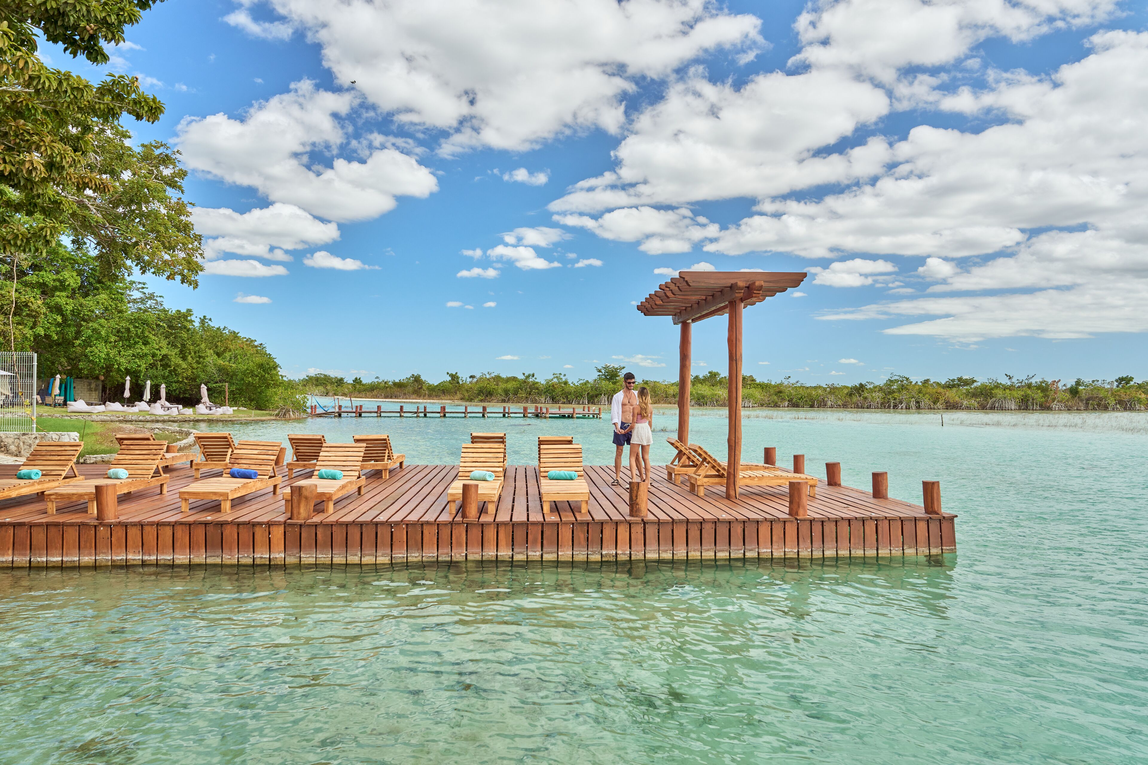 Cristalino Lagoon Front Hotel Restaurant & Spa