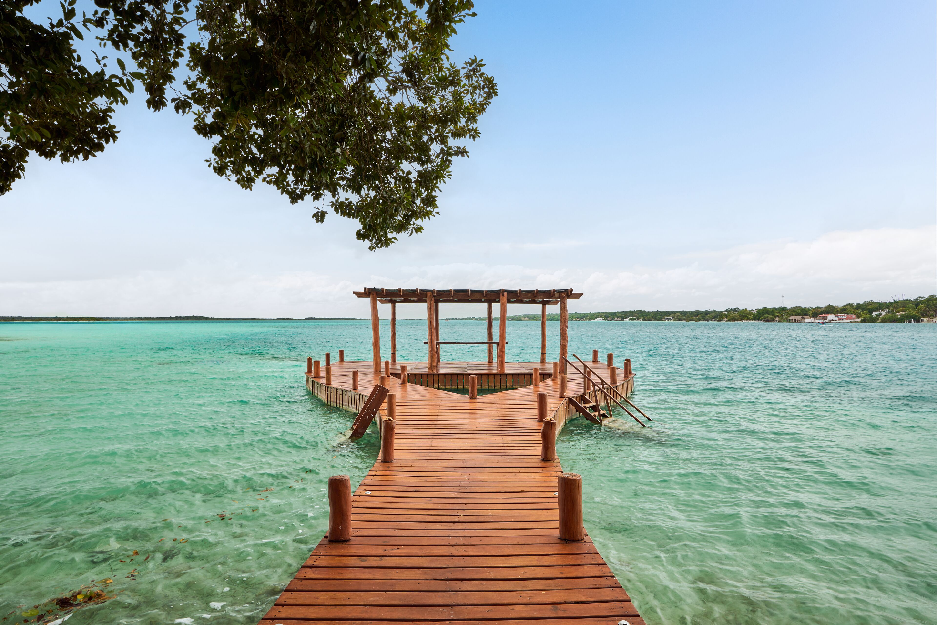 Cristalino Lagoon Front Hotel Restaurant & Spa