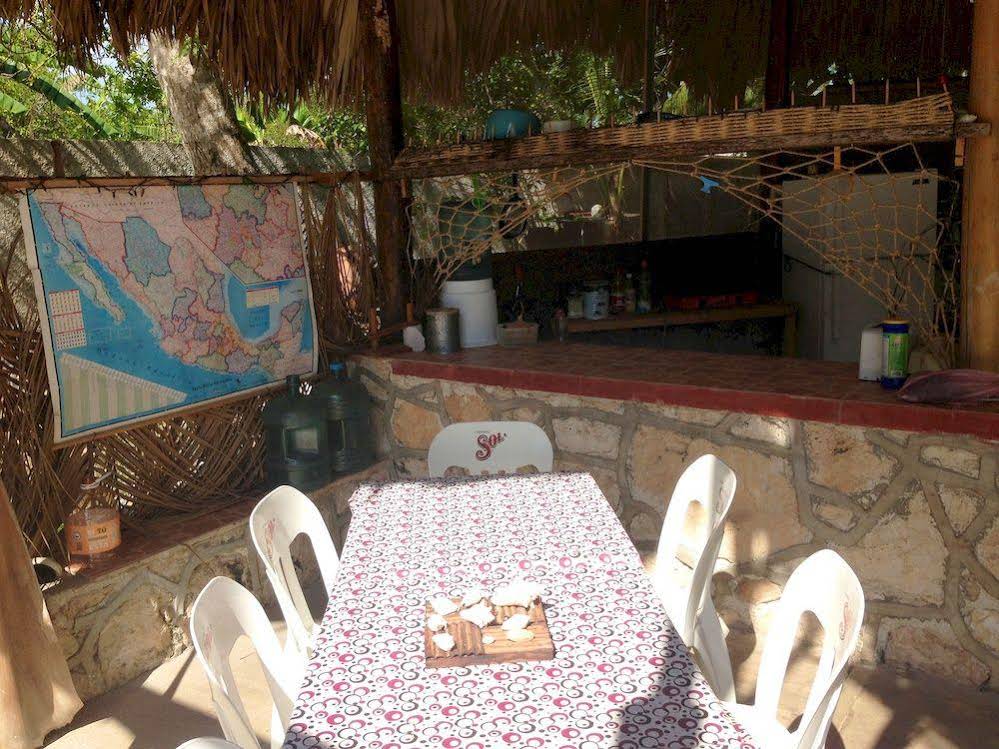 Hostal & Camping Yaxche Centro - Hostel