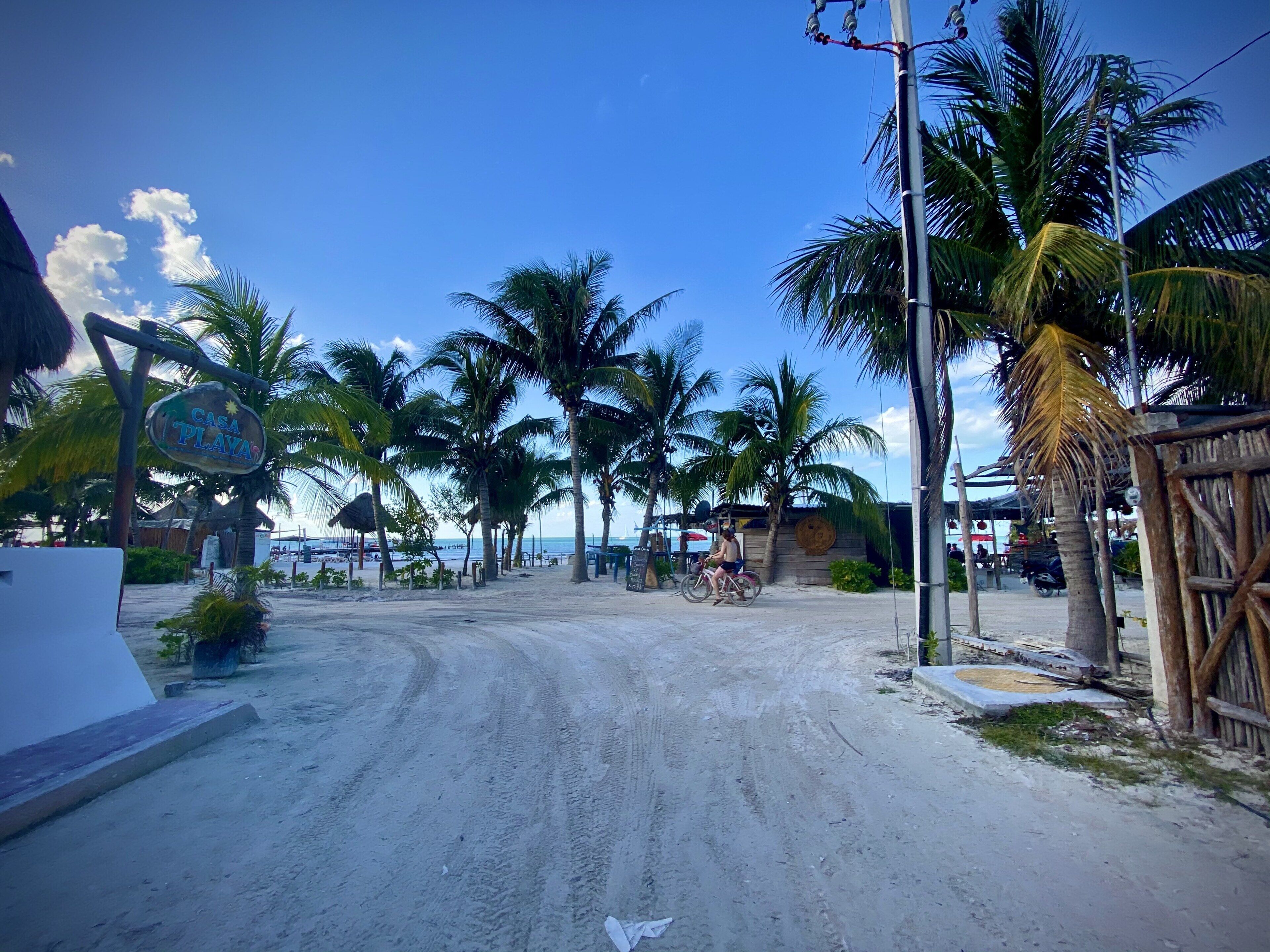 AKBAL Holbox-Beach Zone