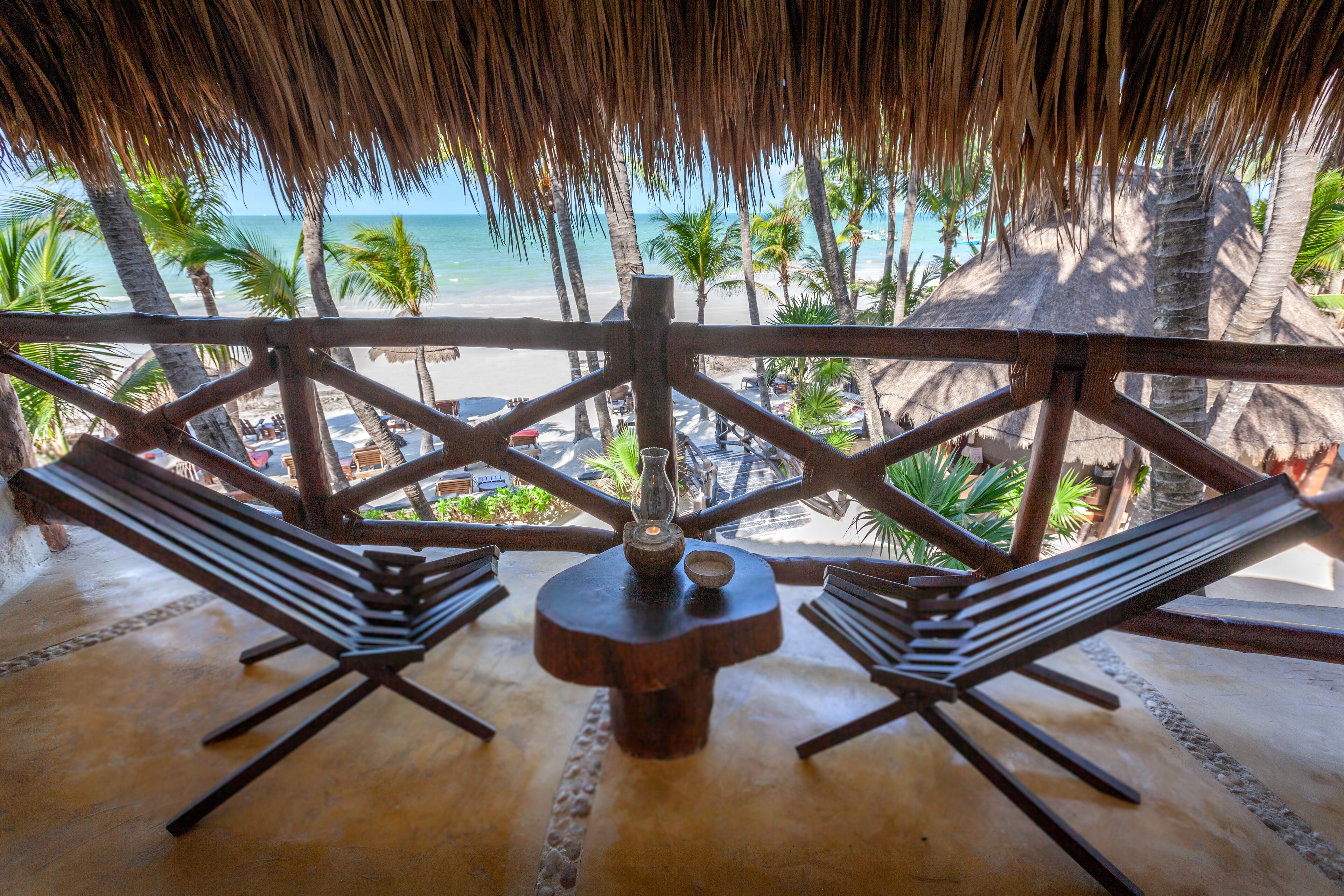Beachfront Hotel La Palapa
