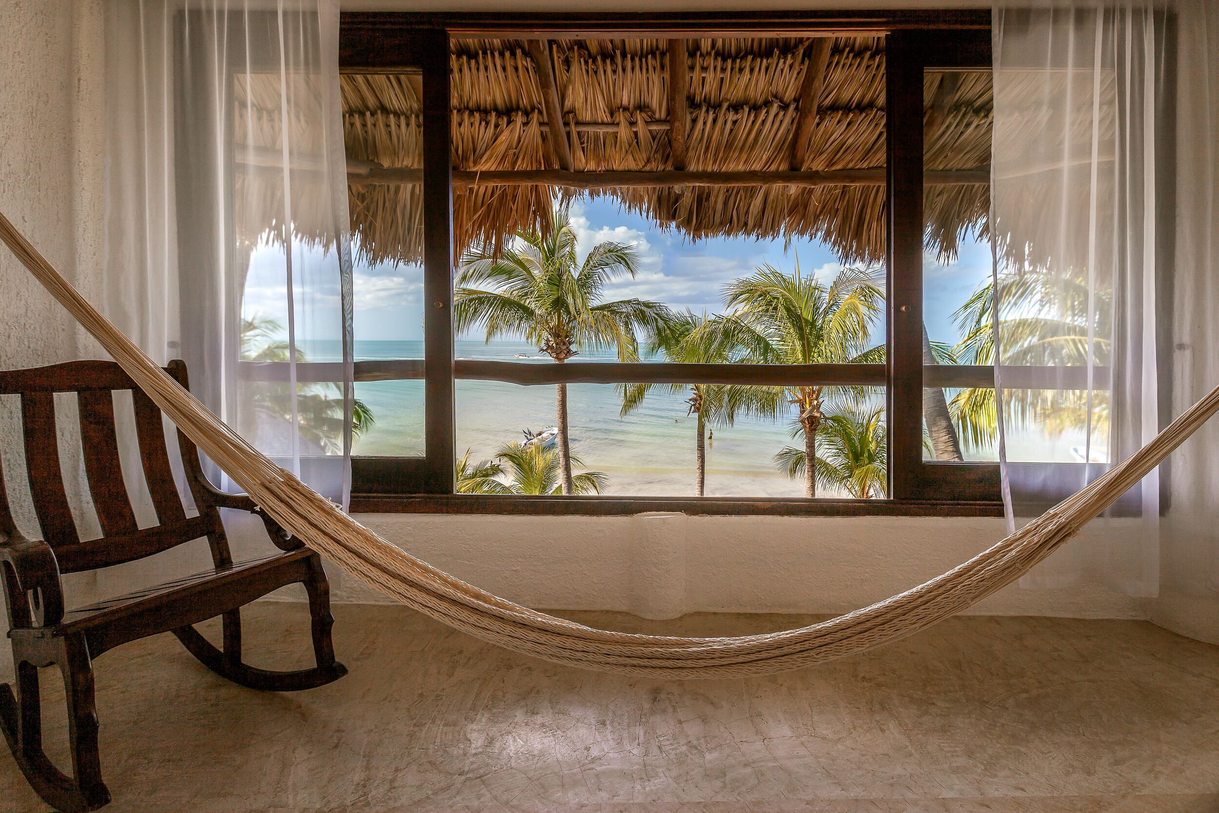 Beachfront Hotel La Palapa