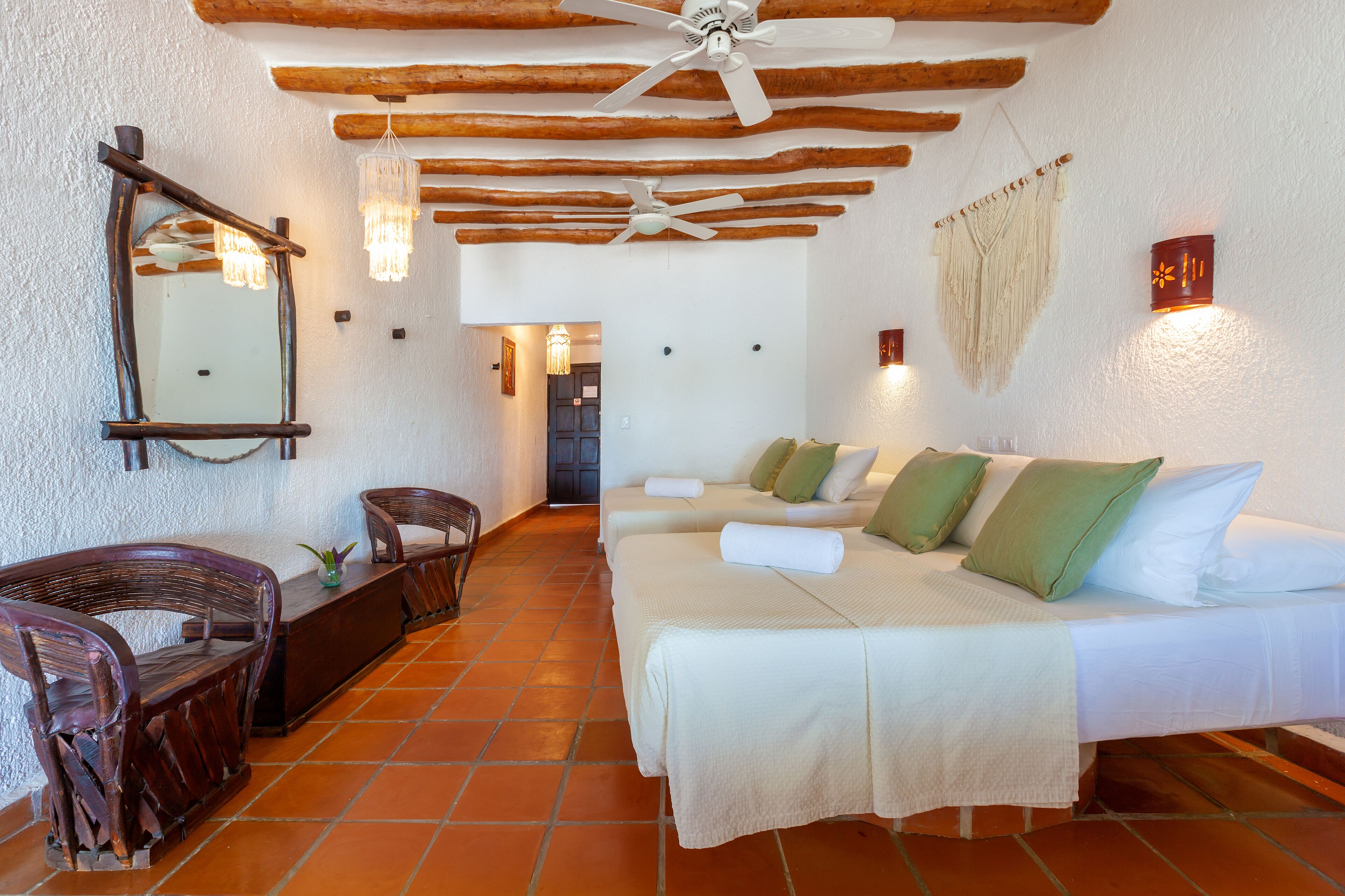Beachfront Hotel La Palapa