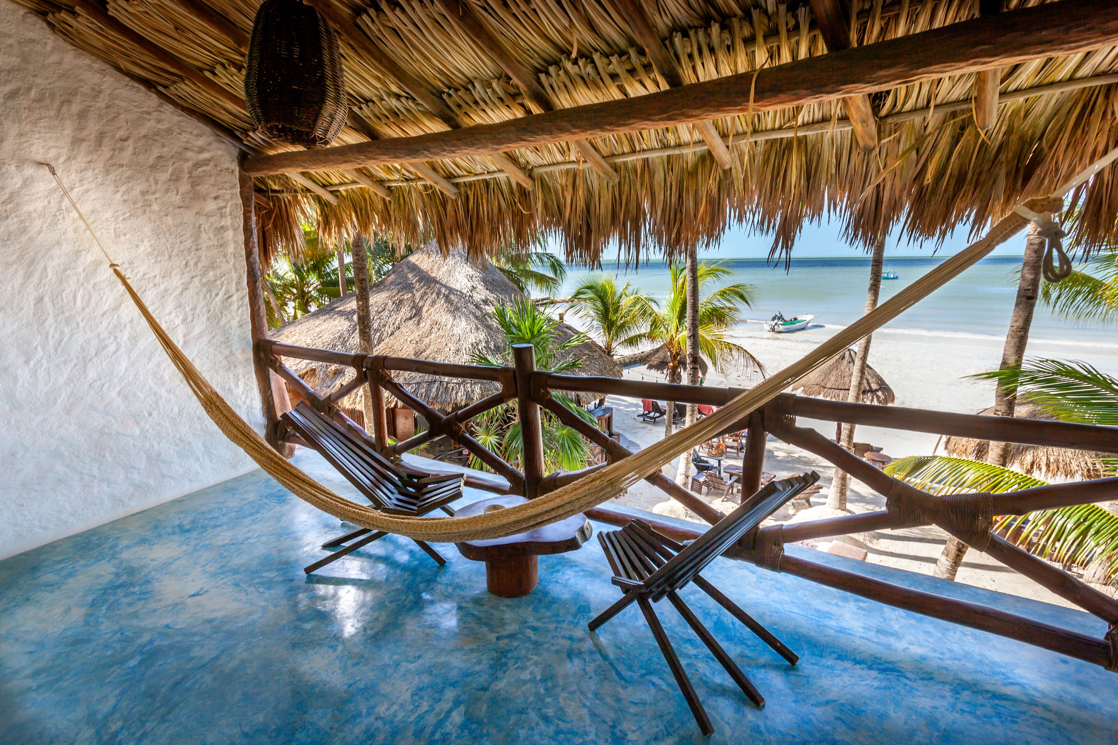Beachfront Hotel La Palapa