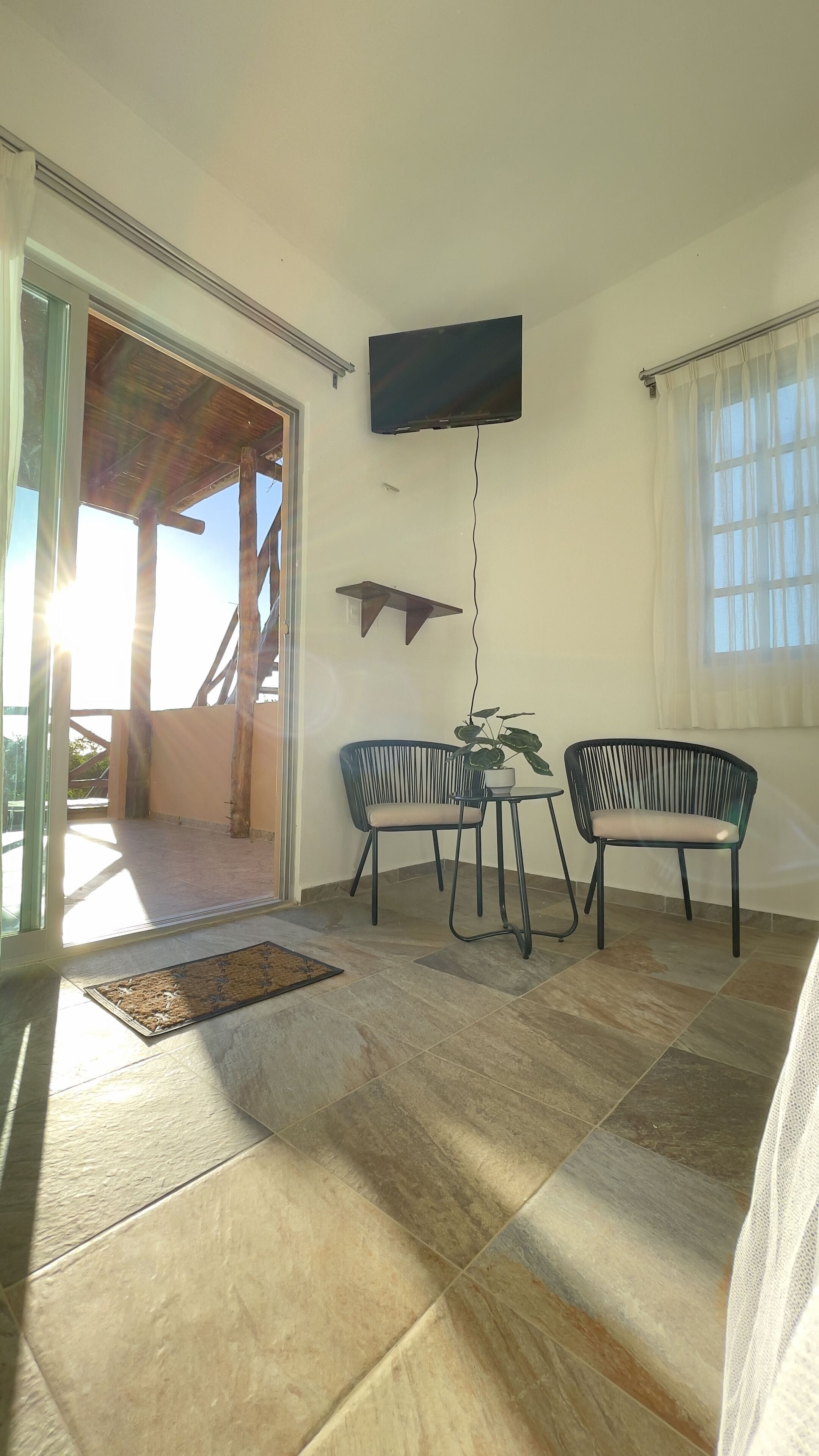 Casa Poeta Punta Cocos