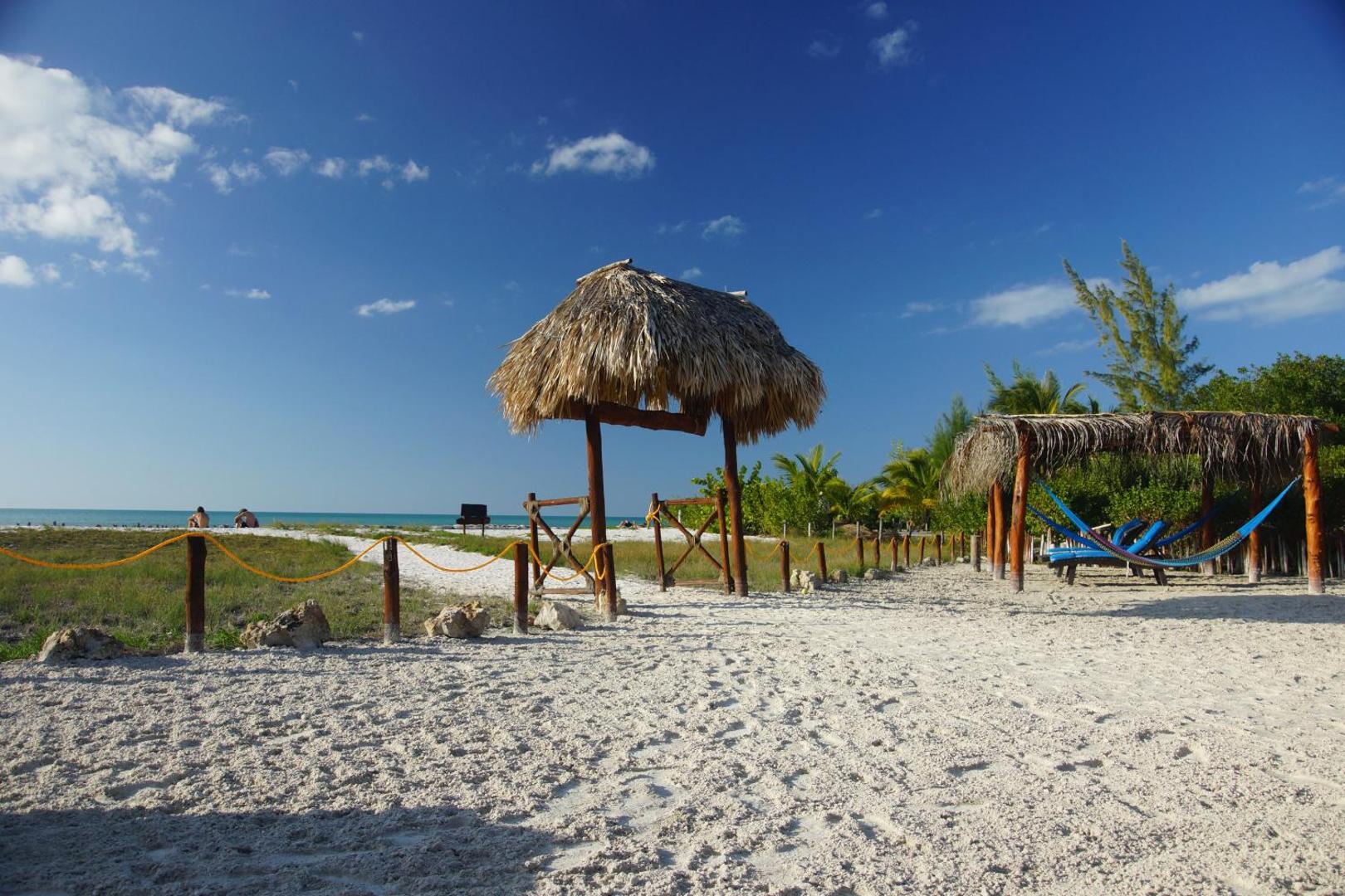 Holbox Apartments