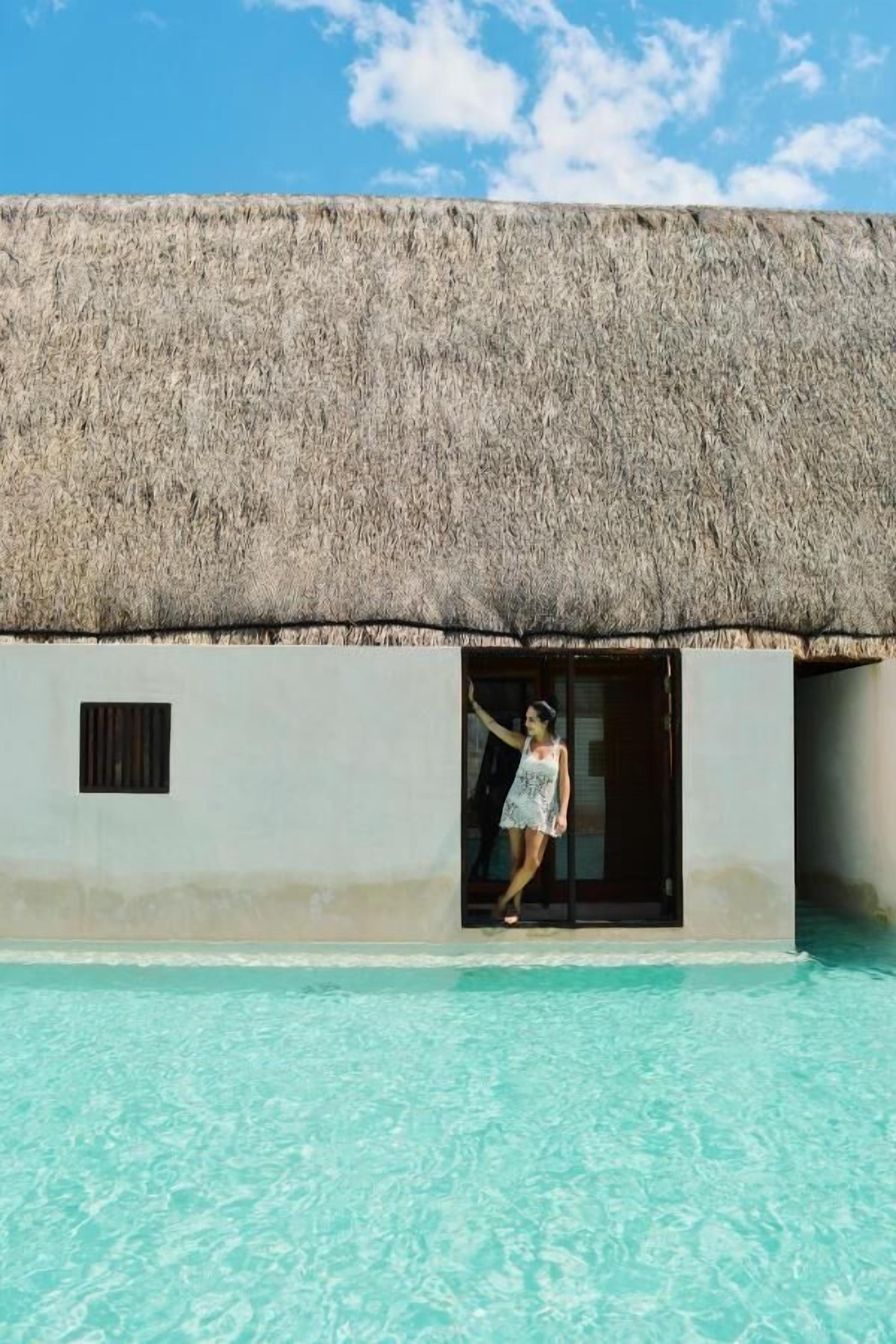Hotel Punta Caliza