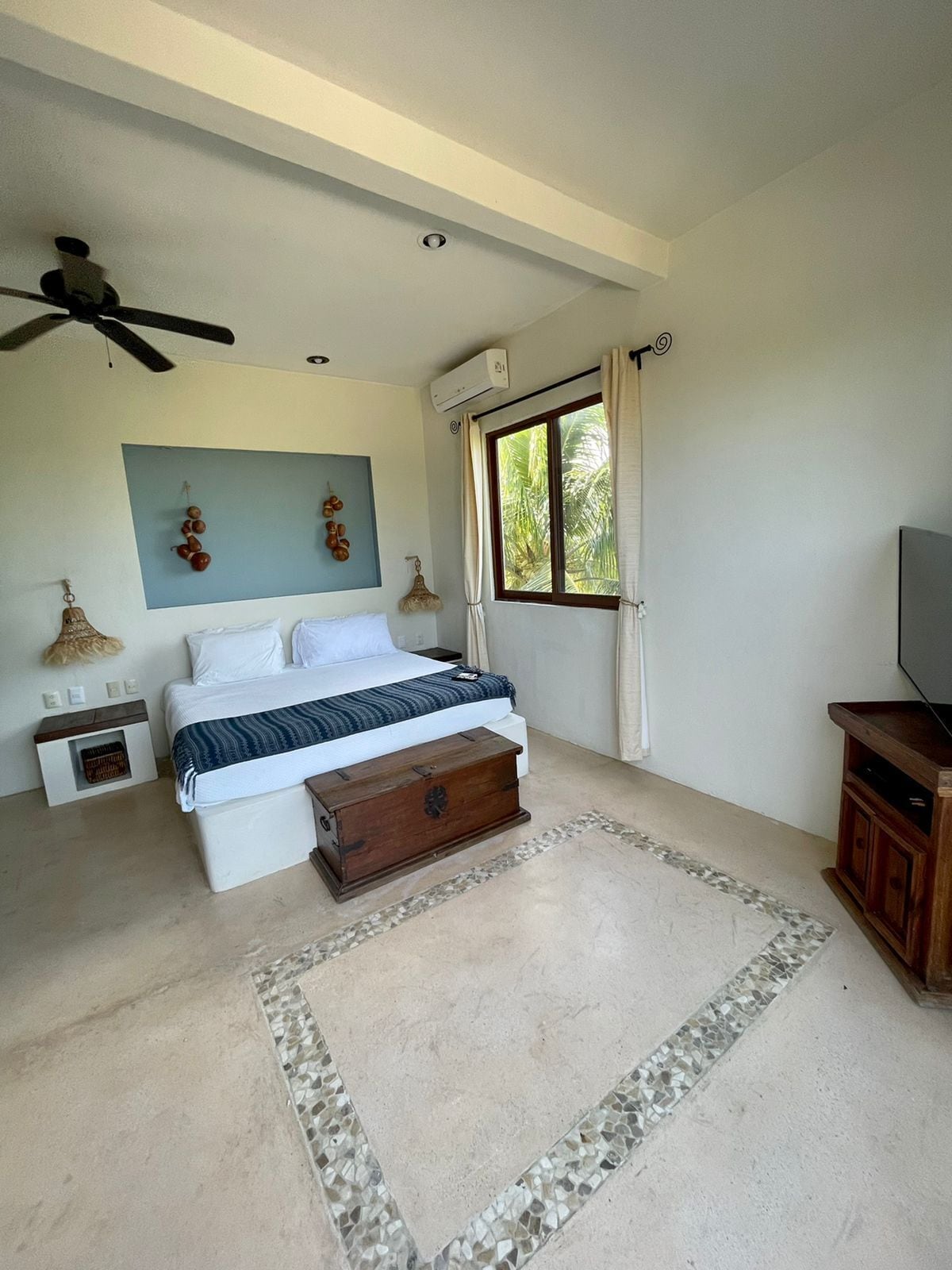 La Puerta Azul Beachfront Adults Only