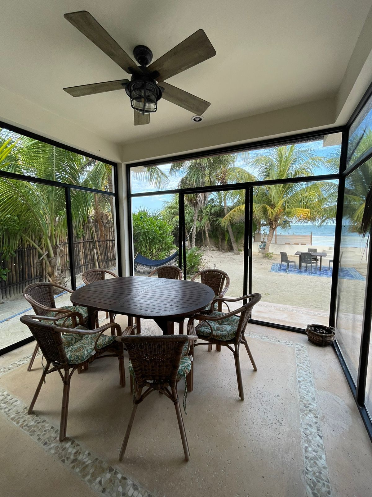 La Puerta Azul Beachfront Adults Only