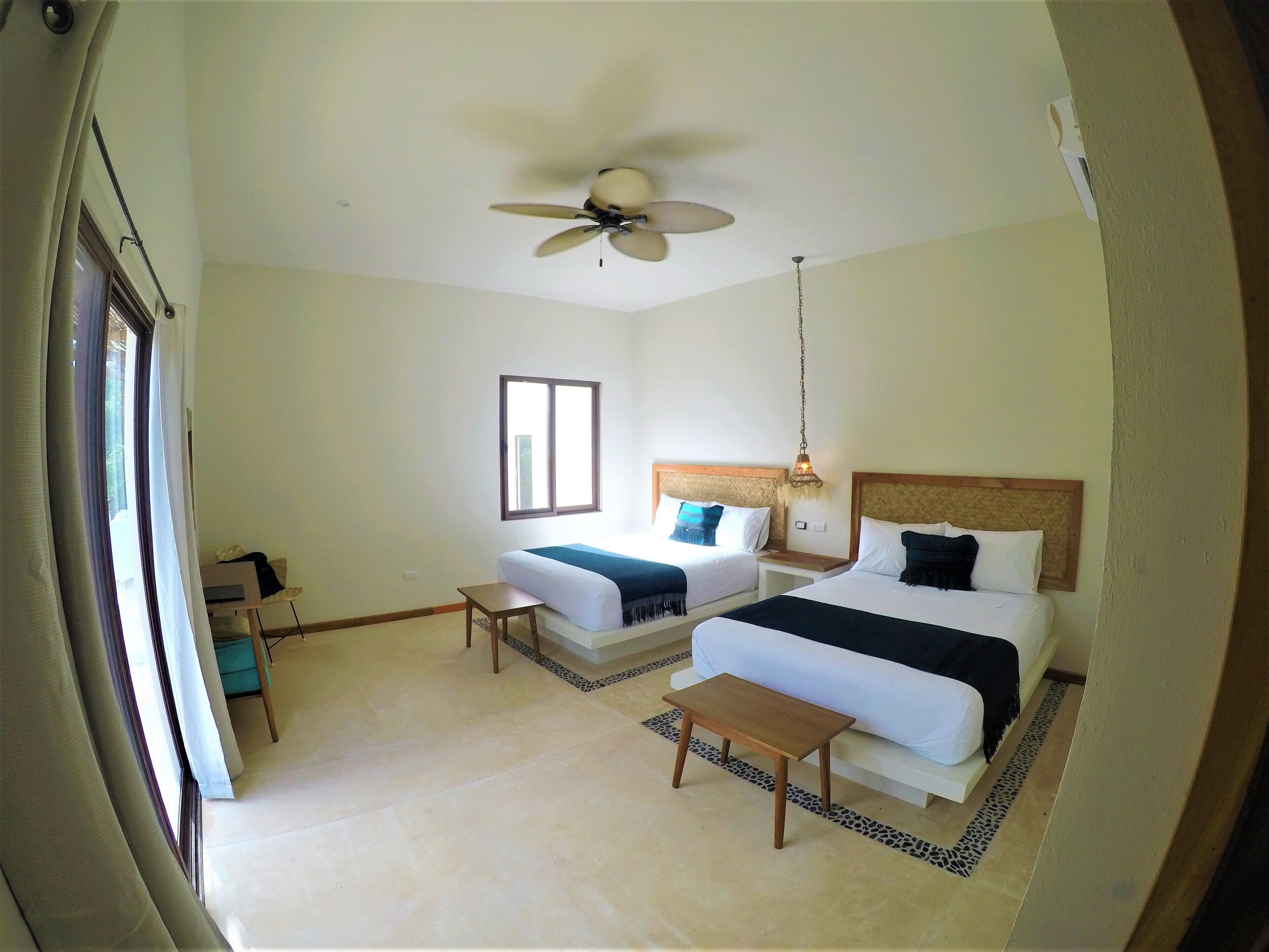 La Puerta Azul Beachfront Adults Only