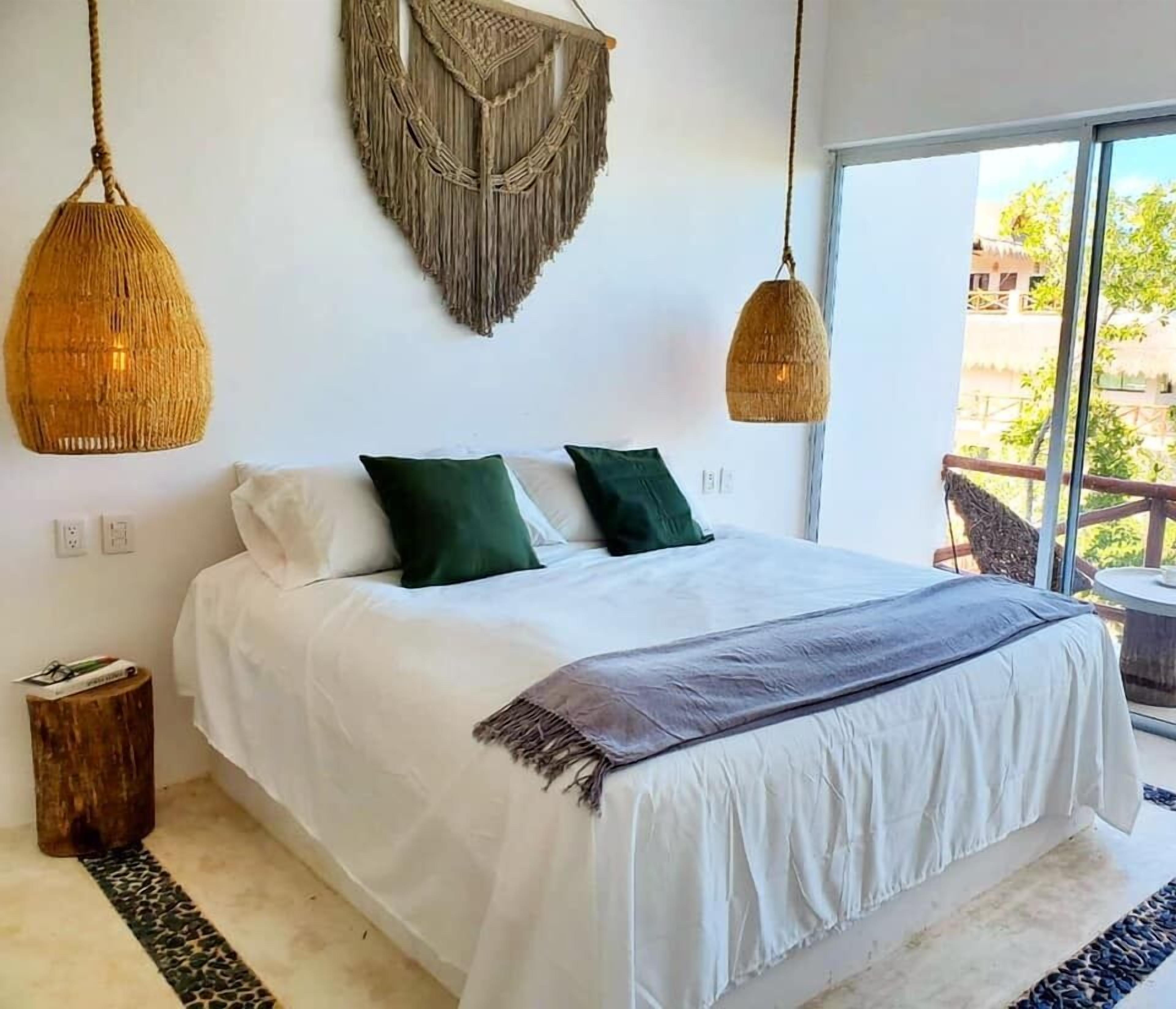 Sanyama Holbox