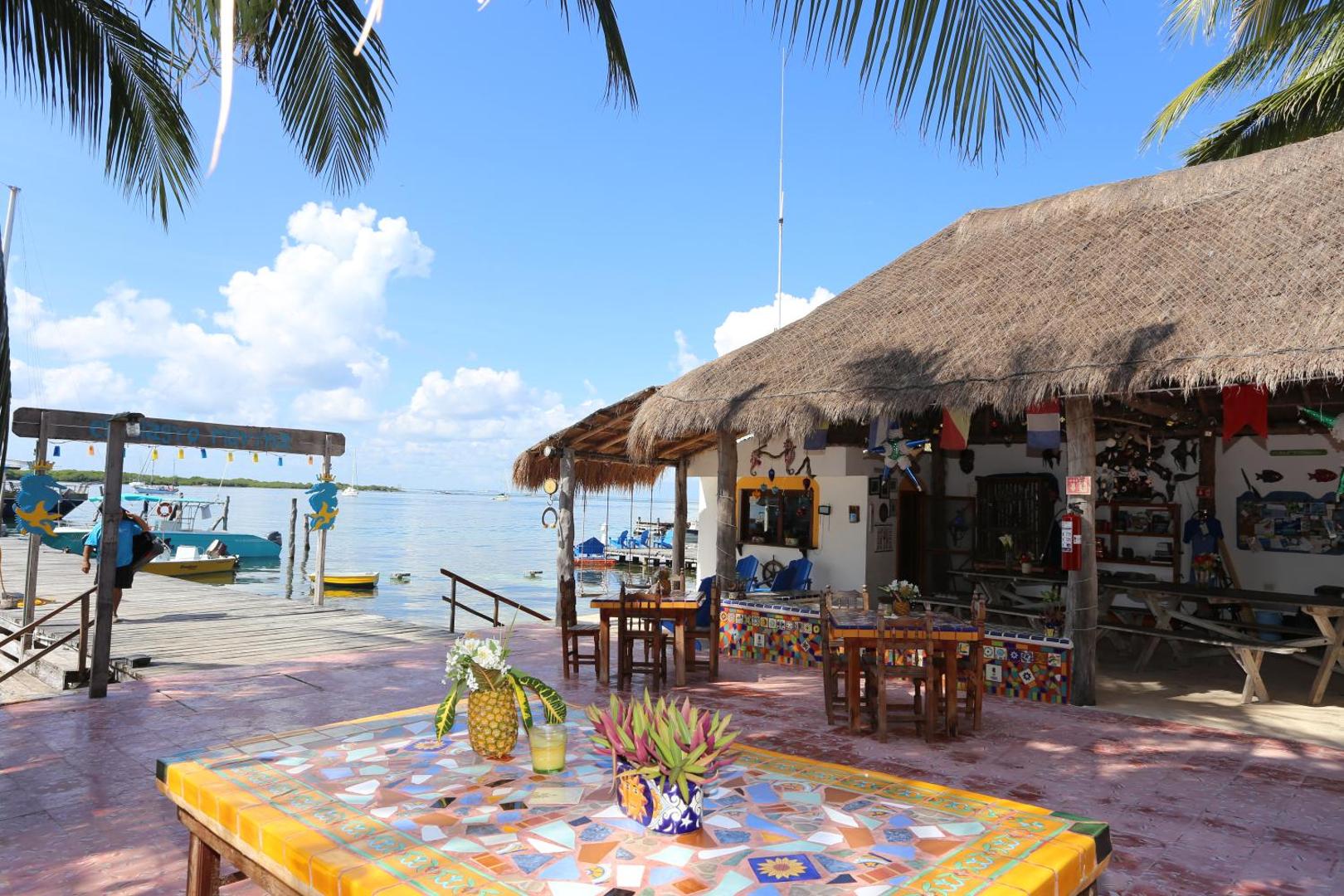 El Milagro Beach Hotel & Marina