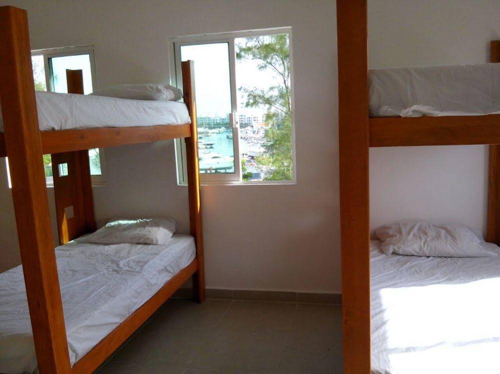 Hostel Punta Sam