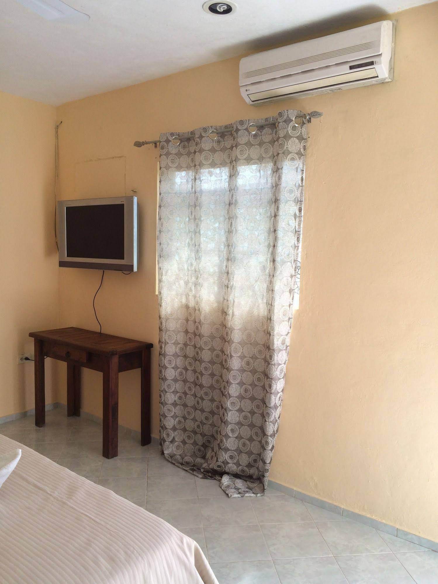 Hotel Isla Caracol