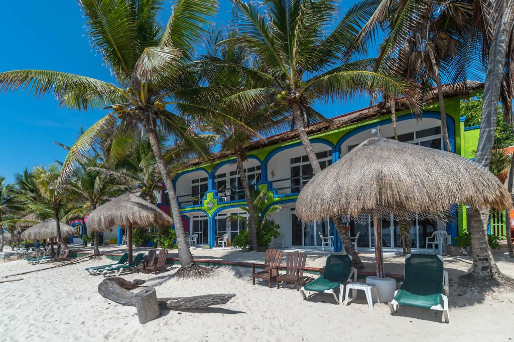 Del Sol Beachfront