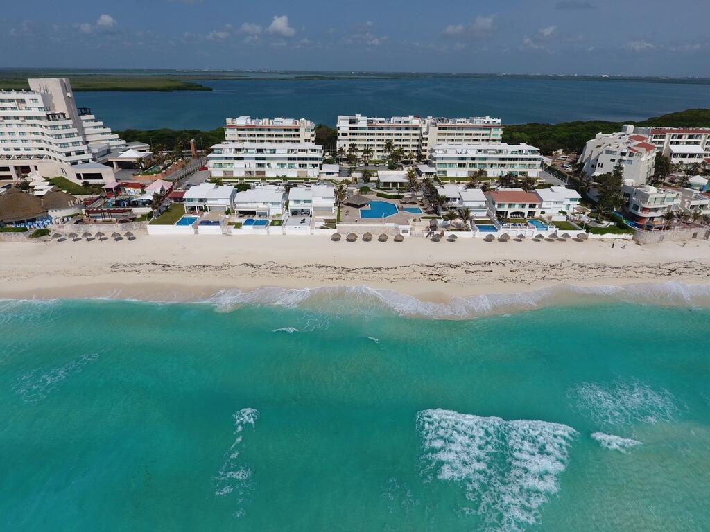Cancun Beach Rentals - Annalisa Suites