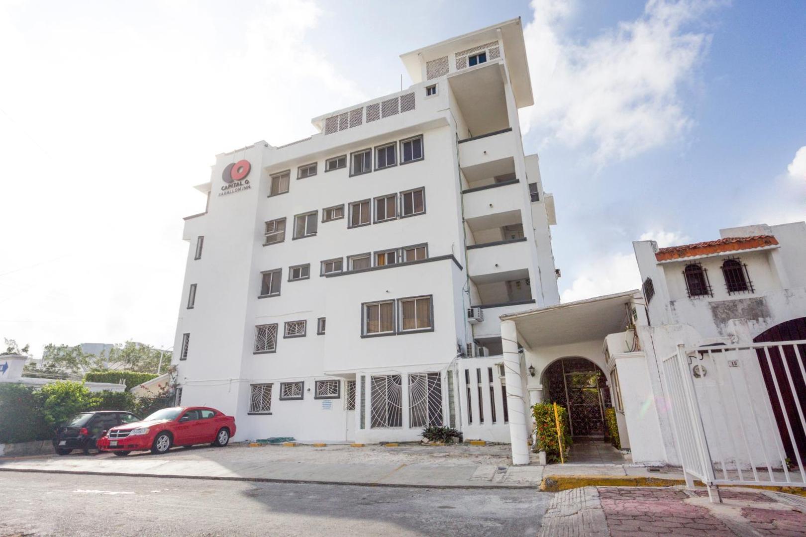 Capital O Farallon Inn Cancún