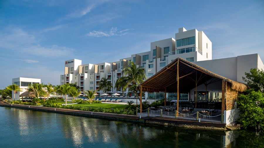Real Inn Cancún
