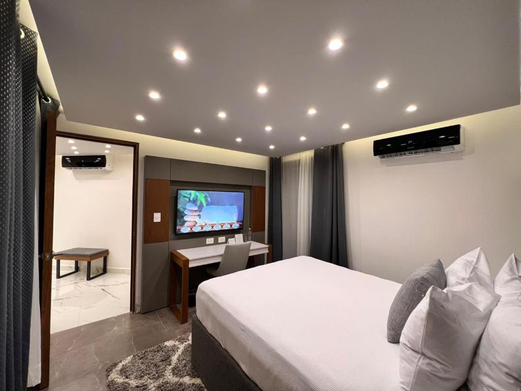 Seven Boutique Apartments