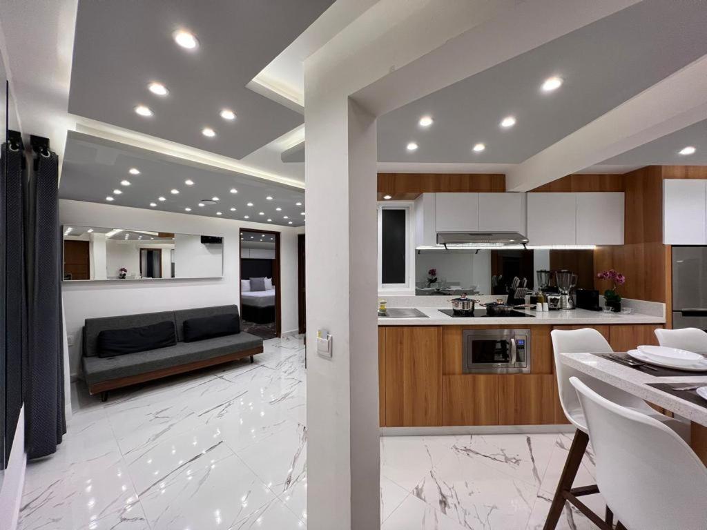 Seven Boutique Apartments