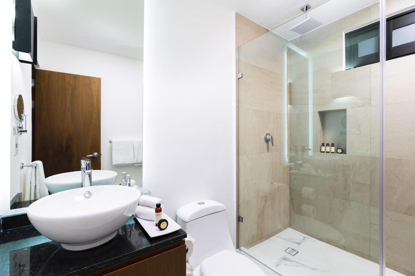 Seven Boutique Apartments