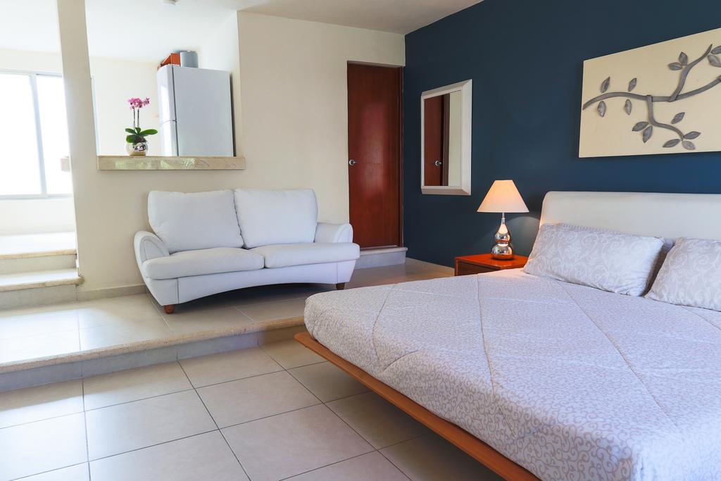 Suites Villa Italia