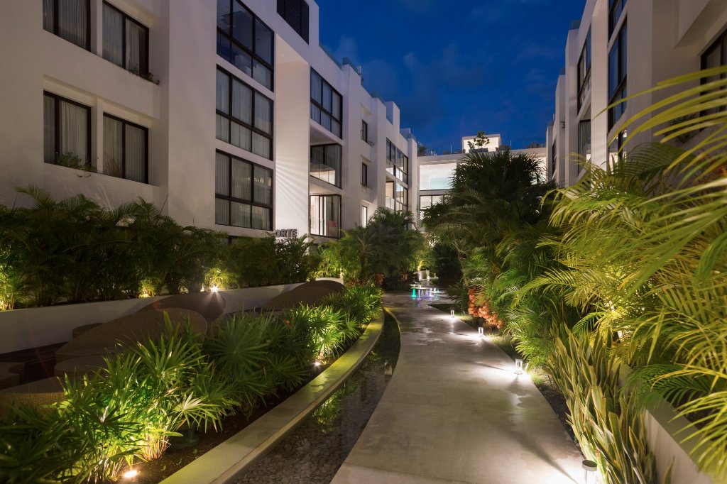 Anah Suites by Bric Vaaction Rentals