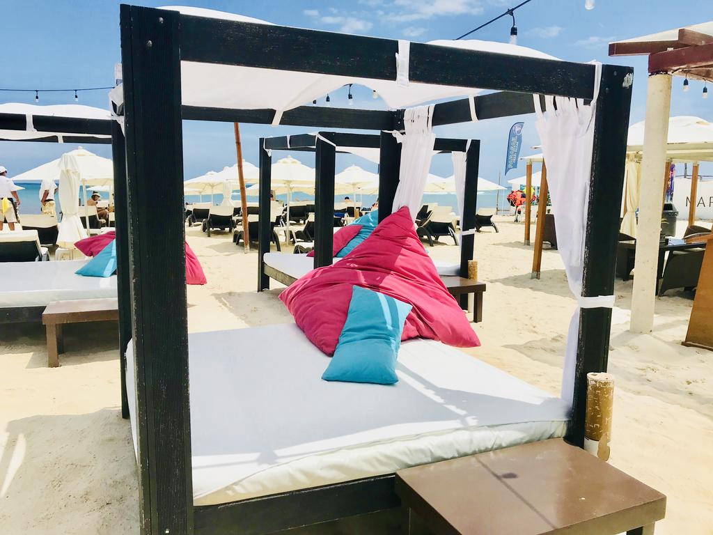 Aquamarina Suites