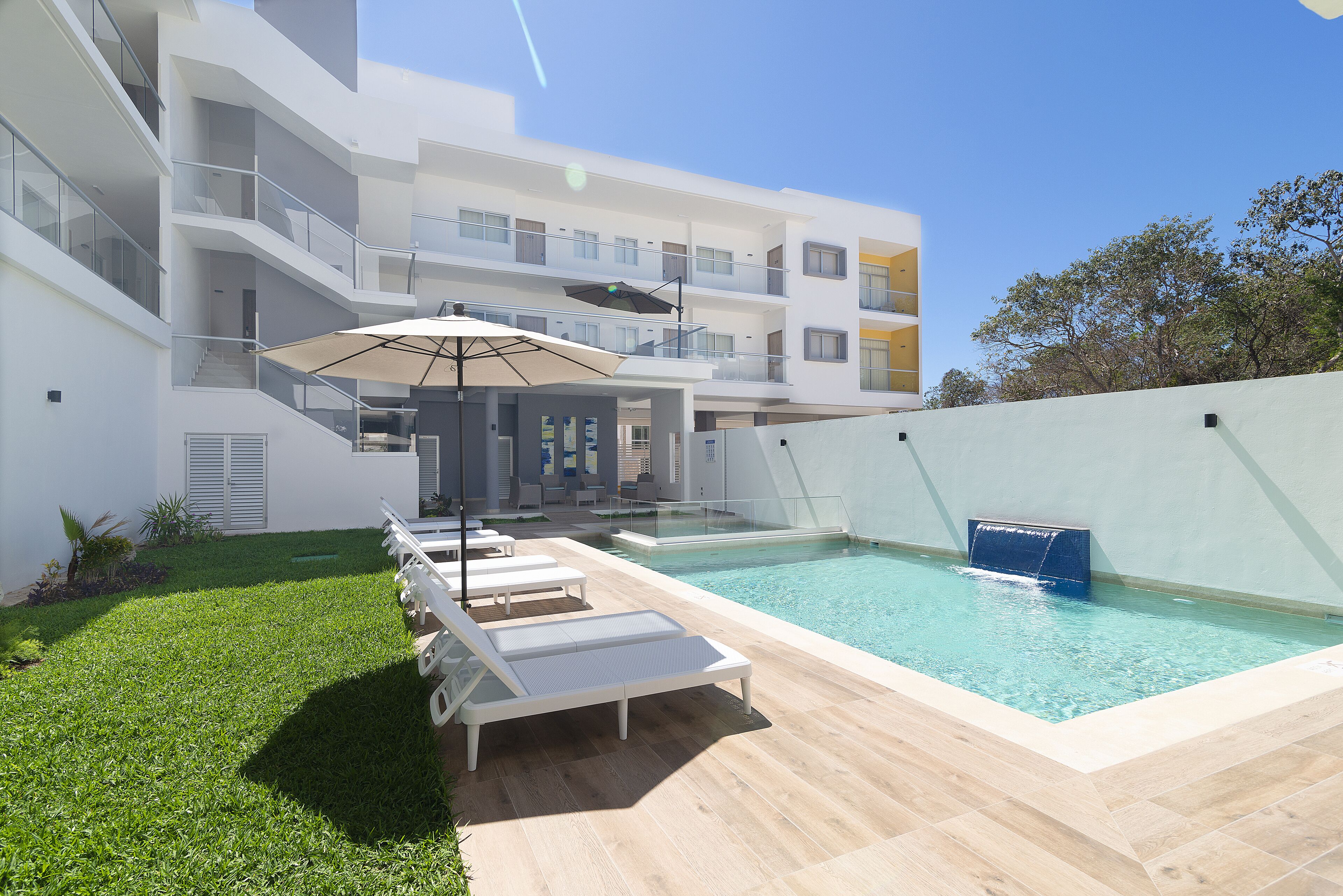 Heaven Hotel